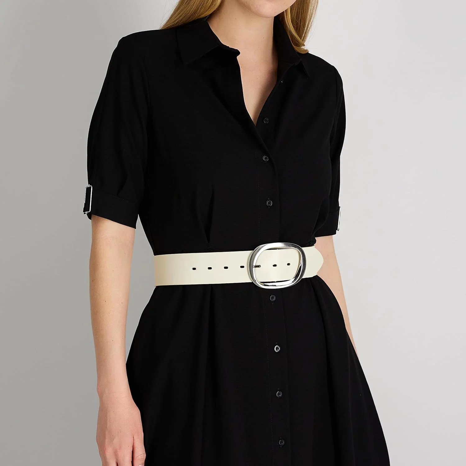 کمربند زنانه کلوین کلاین، سگک میلهای مرکزی برگشتپذیر کمربند زنانه کلوین کلاین، سگک میلهای مرکزی برگشتپذیر