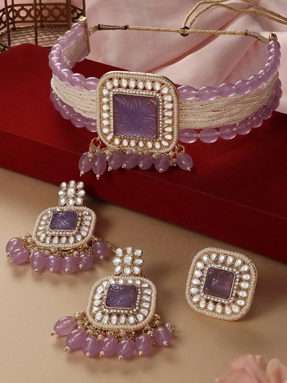 زیوری پرلز، ست گردنبند چوکر، گوشواره و انگشتر چند رشته ای بنفش با سنگ های Kundan و مهره، مناسب برای زنان - ZPFK16606 زیوری پرلز، ست گردنبند چوکر، گوشواره و انگشتر چند رشته ای بنفش با سنگ های Kundan و مهره، مناسب برای زنان - ZPFK16606