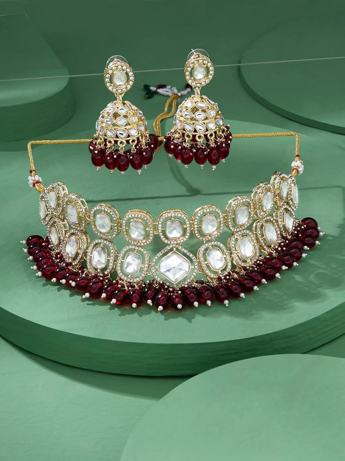 ZAVERI PEARLS گردنبند چوکر عروس نگین دار خوشه ای مارون و گوشواره زنانه - ZPFK17932 ZAVERI PEARLS گردنبند چوکر عروس نگین دار خوشه ای مارون و گوشواره زنانه - ZPFK17932