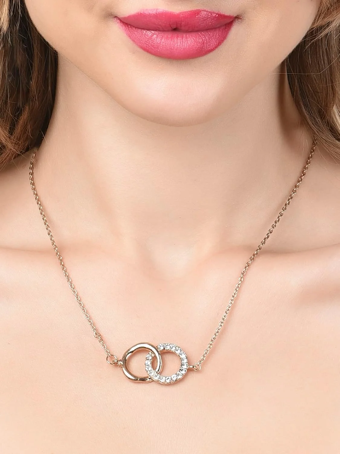 گردنبند زنجیری زنانه با آویز نگیندار طلایی رنگ Zaveri Pearls مدل ZPFK14506 گردنبند زنجیری زنانه با آویز نگیندار طلایی رنگ Zaveri Pearls مدل ZPFK14506