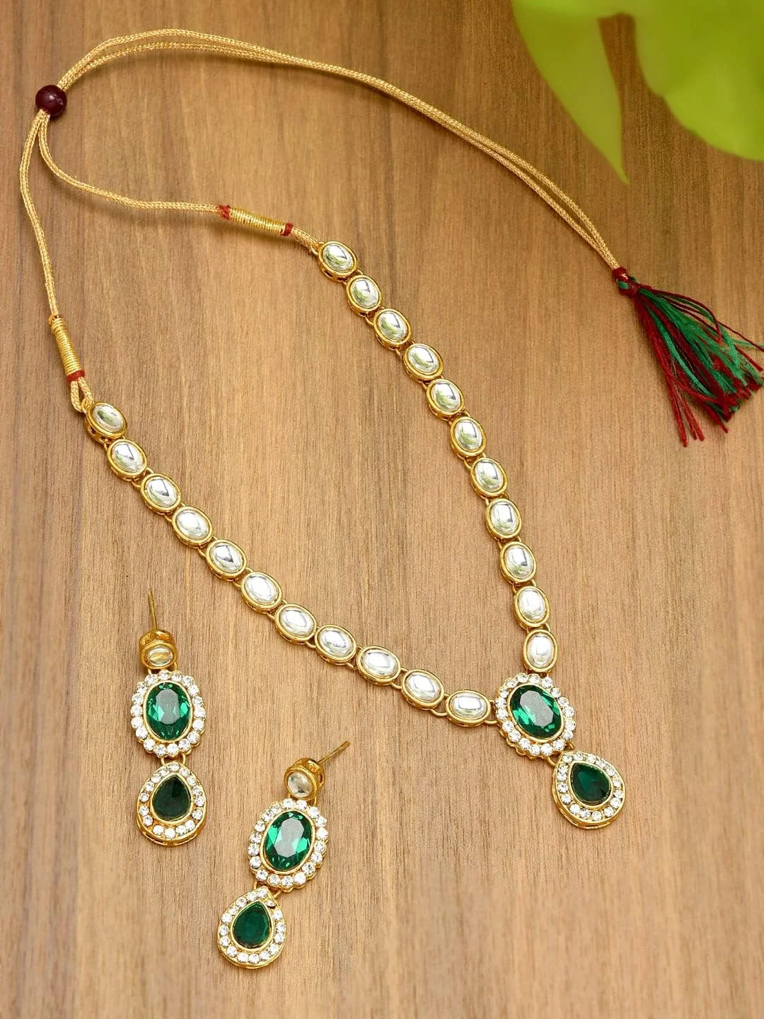 ست جواهرات قومی زنانه ZAVERI PEARLS (طلایی) (ZPFK9597) ست جواهرات قومی زنانه ZAVERI PEARLS (طلایی) (ZPFK9597)