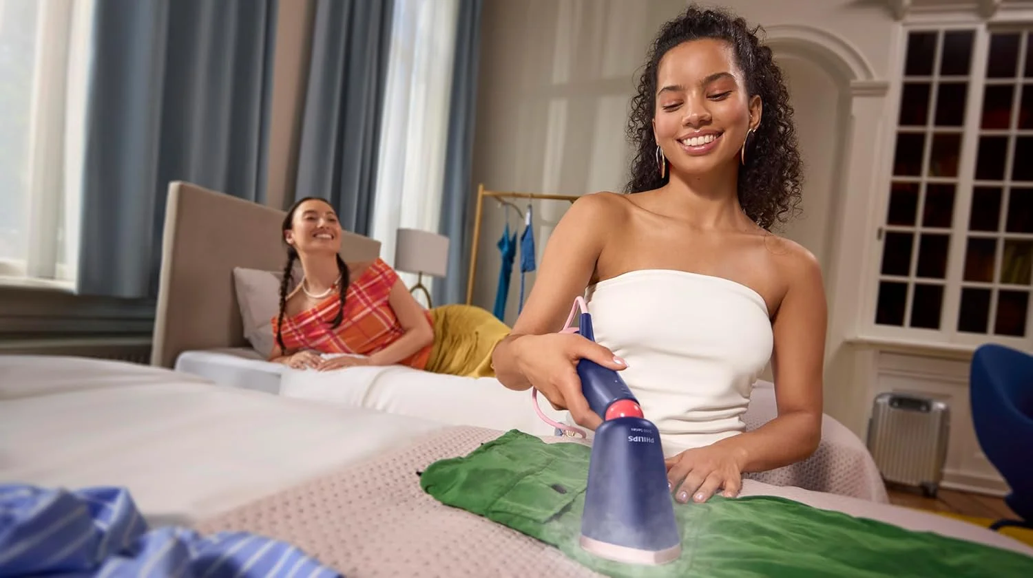 بخارگر دستی فیلیپس سری 5000 - 1400 وات، میزان بخار 24 گرم در دقیقه، بخاردهی عمودی و افقی، قابل حمل و جمع و جور، آبی دریایی - STH5030/20 بخارگر دستی فیلیپس سری 5000 - 1400 وات، میزان بخار 24 گرم در دقیقه، بخاردهی عمودی و افقی، قابل حمل و جمع و جور، آبی دریایی - STH5030/20