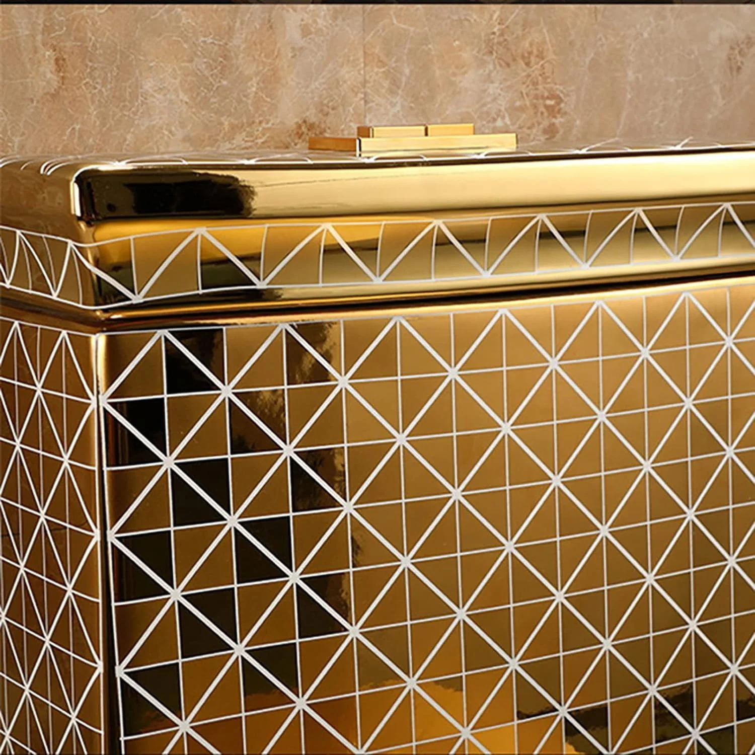 توالت فرنگی یک تکه مدرن، توالت سیفون دار با ارتفاع استاندارد، توالت سرامیکی طلایی بی صدا مناسب خانه، هتل و حمام، 400 میلی متر - 675x340x820 میلی متر