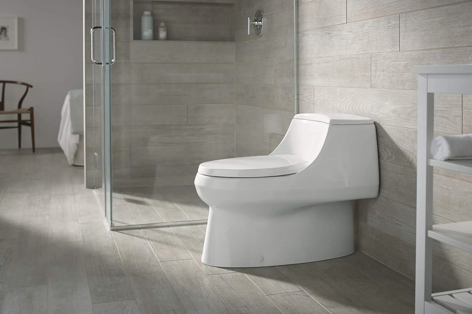 توالت یکپارچه KOHLER 3722-0 San Raphael، کاسه بیضی شکل، 1.28 گالن در هر فلاش با درب آرام بند، 61 x 52 x 73.6 سانتیمتر، سفید