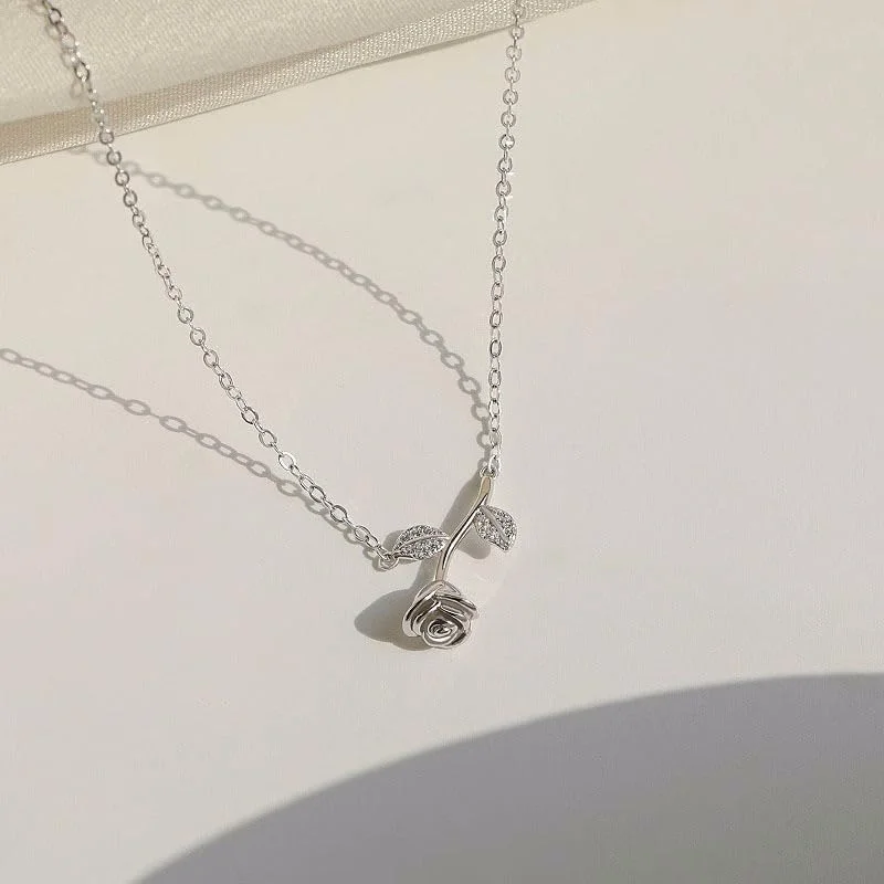 گردنبند آویز نقره استرلینگ 925 با کریستال و عناصر فشن، بسته بندی هدیه، جواهرات فشن J.Rosée مدل JR-1170، مناسب برای بانوان گردنبند آویز نقره استرلینگ 925 با کریستال و عناصر فشن، بسته بندی هدیه، جواهرات فشن J.Rosée مدل JR-1170، مناسب برای بانوان