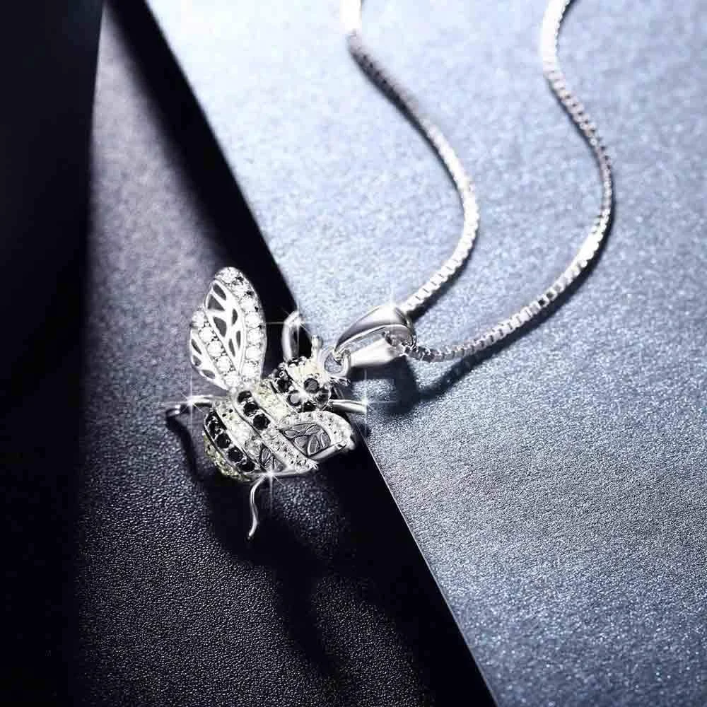 گردنبند آویز زنبور نقره استرلینگ 925 با روکش طلای 18 عیار و کریستال های سواروسکی المنتز، هدیه ای برای بانوان و دختران - جواهرات فشن J.Rosée مدل JR258