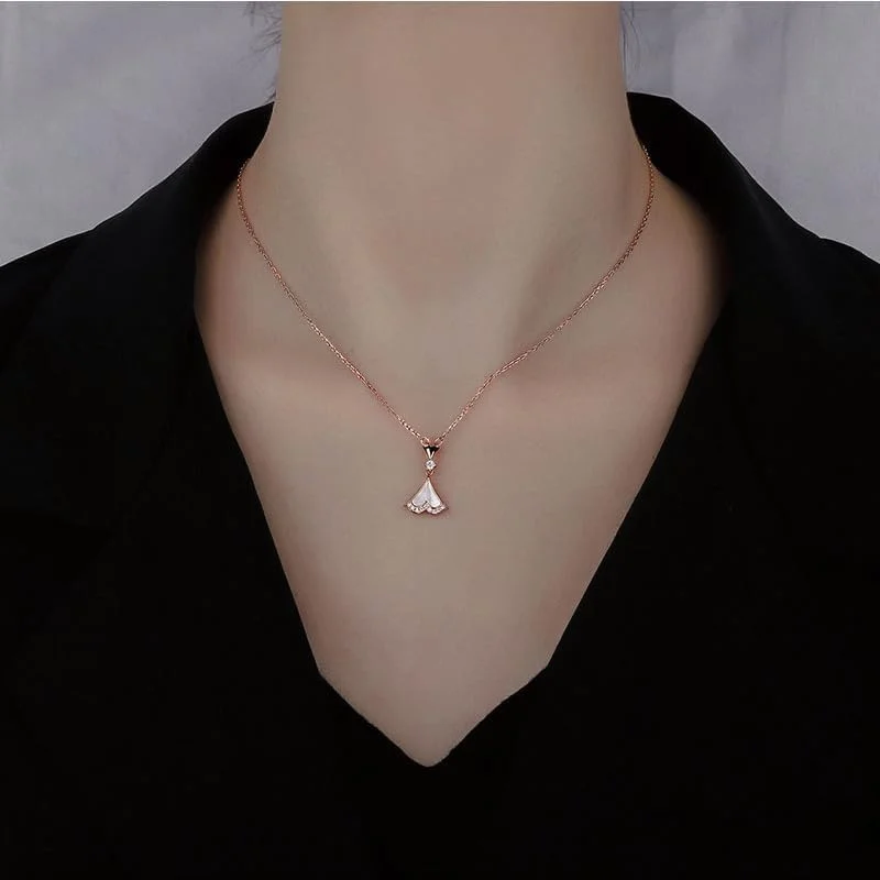 گردنبند آویز نقره استرلینگ 925 با روکش رزگلد و کریستال، عناصر مد، بسته بندی هدیه زنانه، جواهرات مد J.Rosée مدل JR-1178 گردنبند آویز نقره استرلینگ 925 با روکش رزگلد و کریستال، عناصر مد، بسته بندی هدیه زنانه، جواهرات مد J.Rosée مدل JR-1178