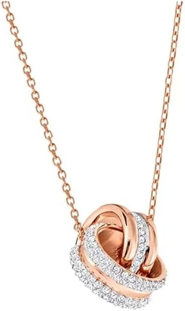 گردنبند آویز دو حلقه ای رزگلد با کریستال J.Rosée مدل JR-1228، جواهرات فشن برای زنان، بسته بندی هدیه گردنبند آویز دو حلقه ای رزگلد با کریستال J.Rosée مدل JR-1228، جواهرات فشن برای زنان، بسته بندی هدیه