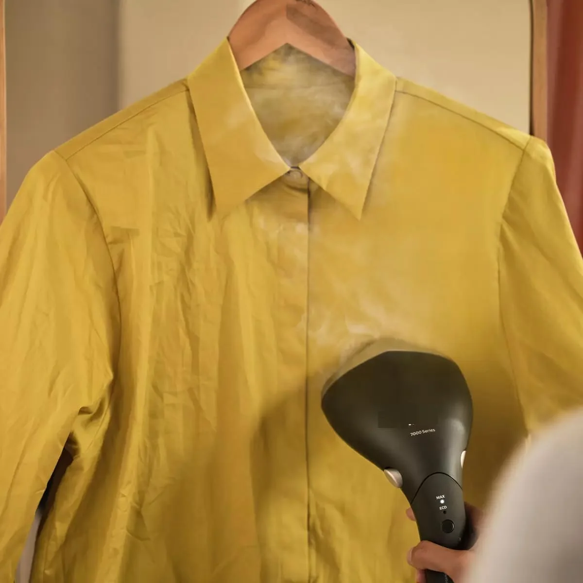 بخارگر لباس سری 7000، مدل STH7040/80