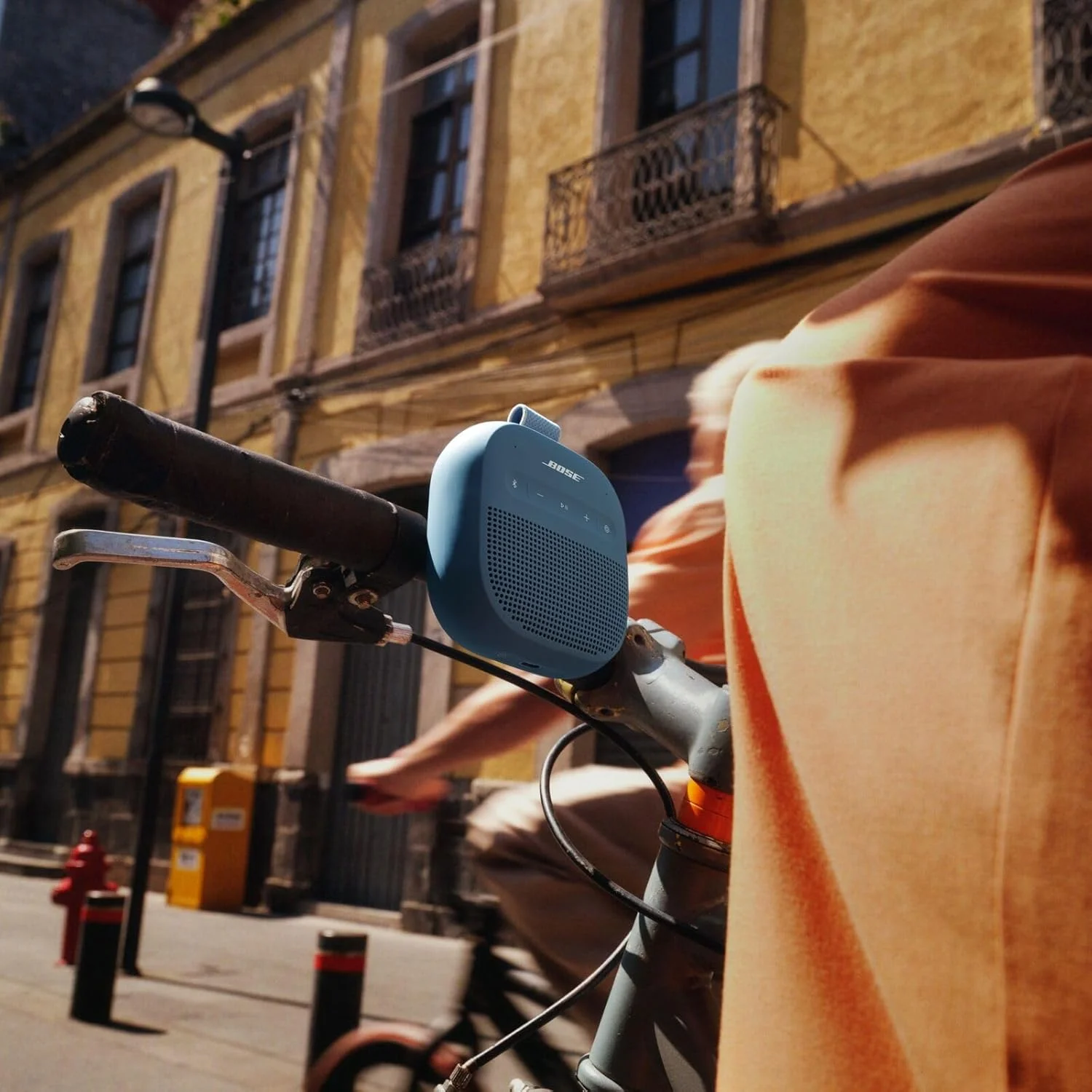 اسپیکر قابل حمل Bose SoundLink Micro (نسل 2) - آبی تیره