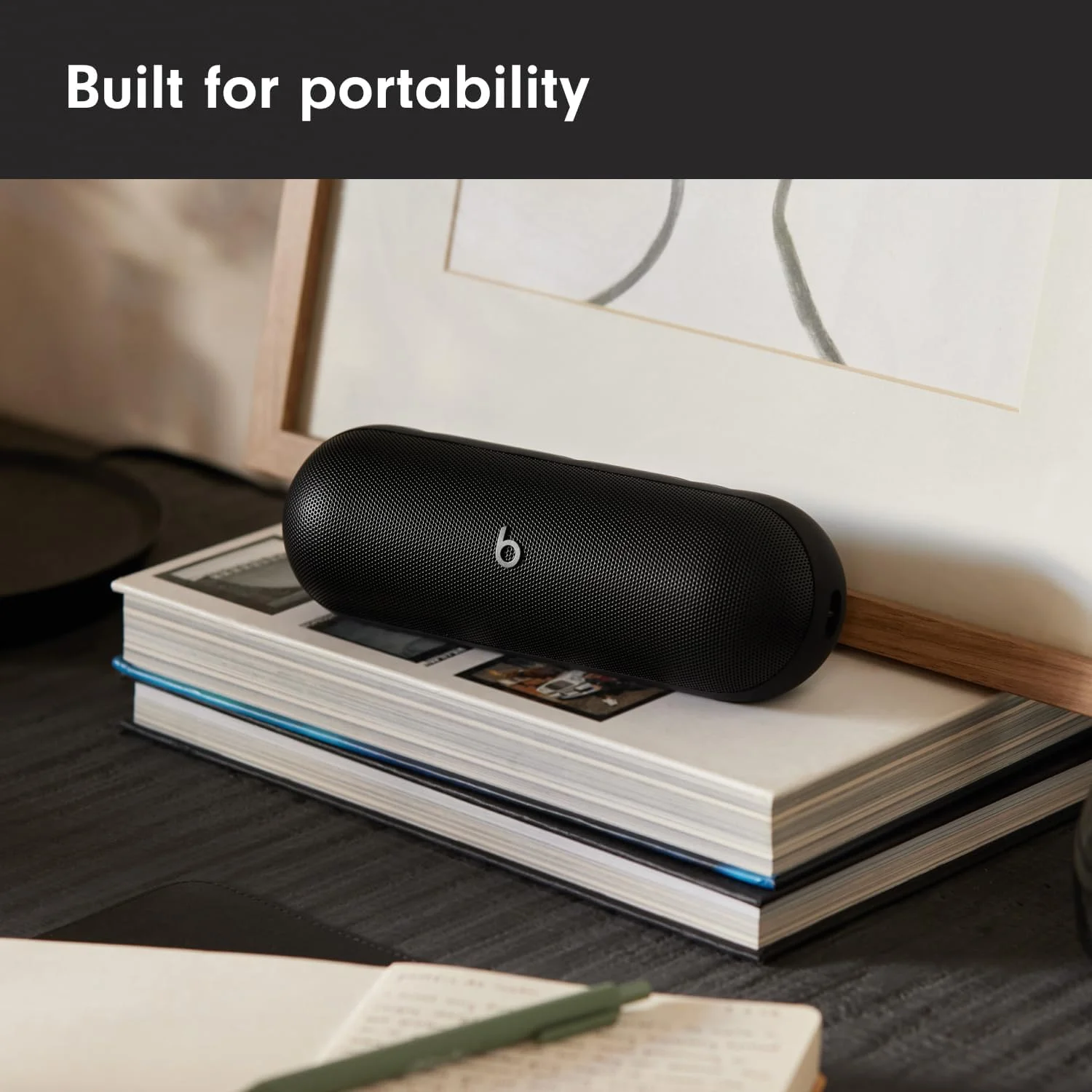 بیتس پیل – اسپیکر بلوتوث بیسیم و شارژر قابل حمل از طریق USB-C – تا 24 ساعت عمر باتری، مقاوم در برابر آب IP67، سازگار با اپل و اندروید، میکروفون داخلی – مشکی مات بیتس پیل – اسپیکر بلوتوث بیسیم و شارژر قابل حمل از طریق USB-C – تا 24 ساعت عمر باتری، مقاوم در برابر آب IP67، سازگار با اپل و اندروید، میکروفون داخلی – مشکی مات