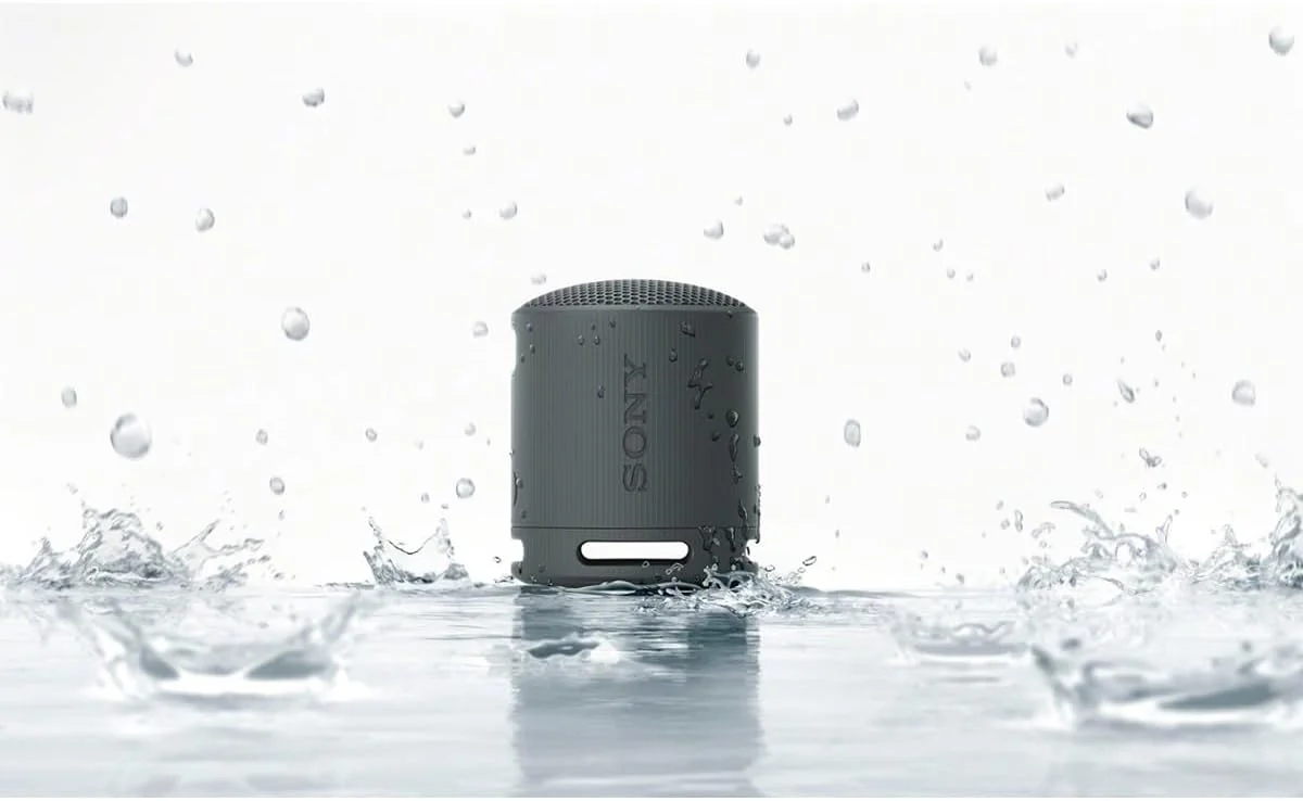 اسپیکر بلوتوثی قابل حمل و بی سیم سونی مدل SRS-XB100، فوق العاده سبک و جمع و جور، ضد آب و گرد و غبار با استاندارد IP67، باتری 16 ساعته، بند چند منظوره و تماس هندزفری، مشکی نو اسپیکر بلوتوثی قابل حمل و بی سیم سونی مدل SRS-XB100، فوق العاده سبک و جمع و جور، ضد آب و گرد و غبار با استاندارد IP67، باتری 16 ساعته، بند چند منظوره و تماس هندزفری، مشکی نو