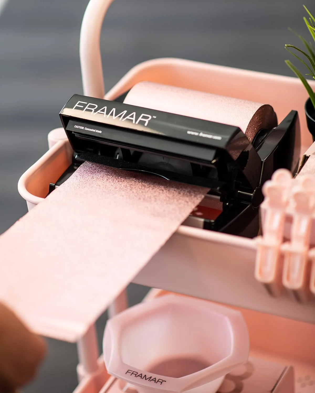 فویل آلومینیومی رولی منقوش Framar Rosé All Day، فویل های مو برای هایلایت - متوسط ​​97.5 متر