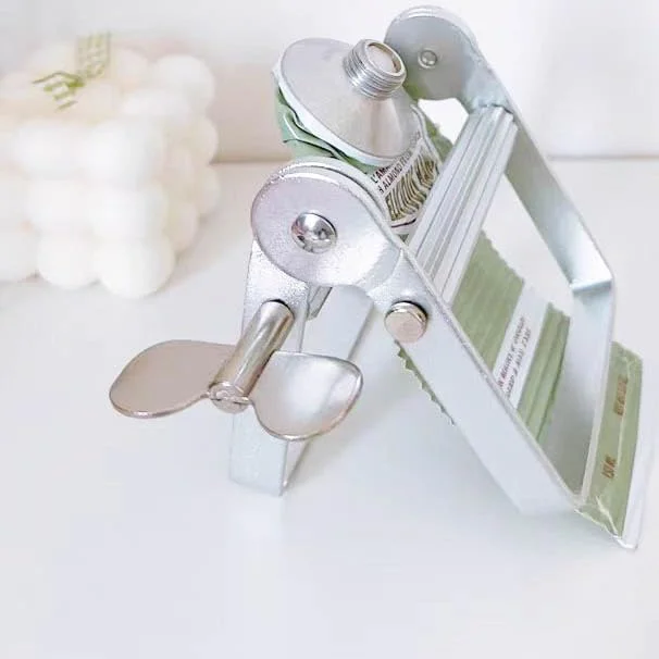 فشار دهنده خمیر دندان، ابزار فشار دهنده لوله فلزی کامل، فشار دهنده غلتکی چند منظوره برای هنرمند، آرایشگاه، نقاش، لوازم آرایشی، لوله رنگ، رنگ مو، کرم دست (4.3*3.2*1.6 اینچ)