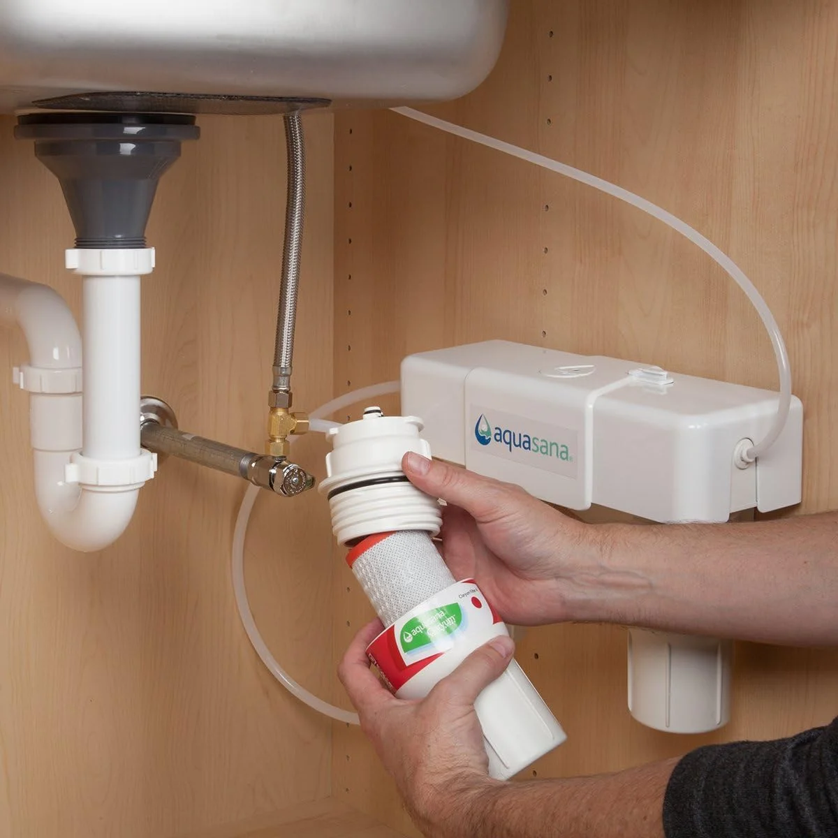 سیستم فیلتر آب سه مرحله ای زیر سینکی Aquasana - فیلتراسیون Claryum برای آشپزخانه - فیلتر 99% کلرامین - برنز روغنی - AQ-5300 سیستم فیلتر آب سه مرحله ای زیر سینکی Aquasana - فیلتراسیون Claryum برای آشپزخانه - فیلتر 99% کلرامین - برنز روغنی - AQ-5300