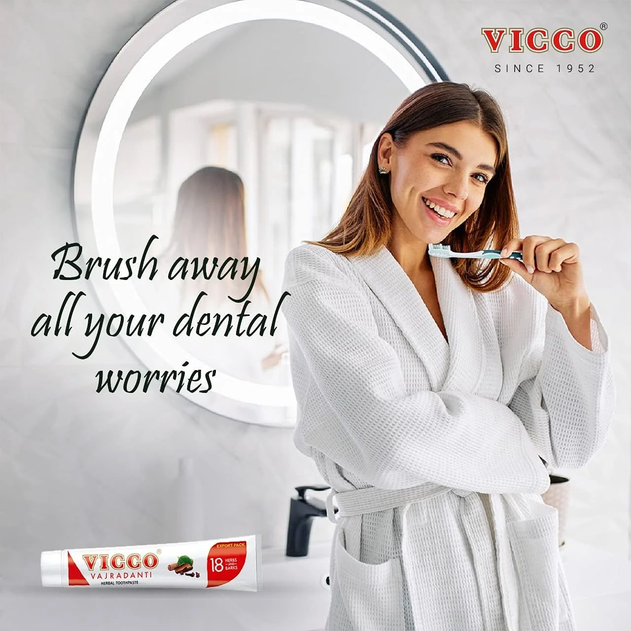 خمیر دندان گیاهی ویکو واجرادانتی به همراه مسواک رایگان - 150 گرم