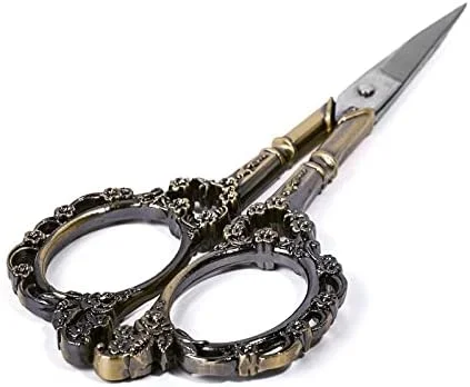 ناخن گیر انگشت شست WAYOM، قیچی مانیکور حرفه ای در 4 رنگ، قیچی استیل ضد زنگ برای زیبایی و آراستگی دقیق کوتیکول ناخن، HGtrtr ناخن گیر انگشت شست WAYOM، قیچی مانیکور حرفه ای در 4 رنگ، قیچی استیل ضد زنگ برای زیبایی و آراستگی دقیق کوتیکول ناخن، HGtrtr