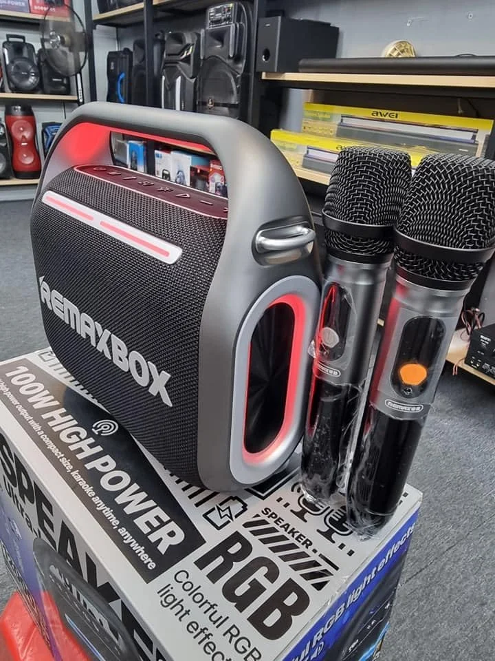 اسپیکر استریو قابل شارژ REMAX با کیفیت صدای عالی، باتری 12000 میلی آمپر، USB و بلوتوث خانگی به همراه میکروفون و نور دیسکو - سیستم اسپیکر کارائوکه قابل حمل 100 واتی اسپیکر استریو قابل شارژ REMAX با کیفیت صدای عالی، باتری 12000 میلی آمپر، USB و بلوتوث خانگی به همراه میکروفون و نور دیسکو - سیستم اسپیکر کارائوکه قابل حمل 100 واتی