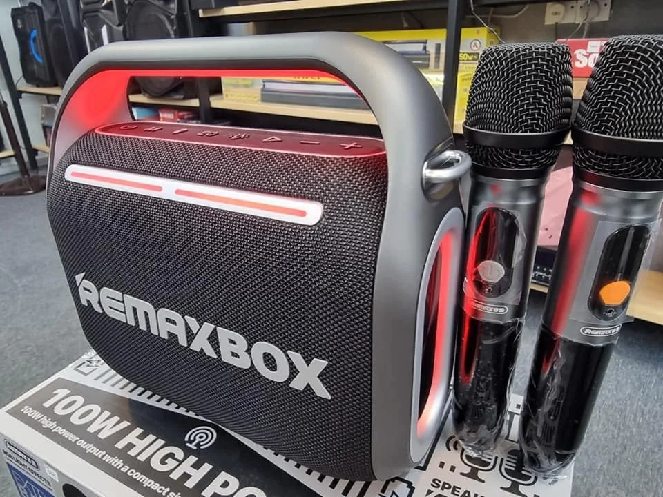 اسپیکر استریو قابل شارژ REMAX با کیفیت صدای عالی، باتری 12000 میلی آمپر، USB و بلوتوث خانگی به همراه میکروفون و نور دیسکو - سیستم اسپیکر کارائوکه قابل حمل 100 واتی اسپیکر استریو قابل شارژ REMAX با کیفیت صدای عالی، باتری 12000 میلی آمپر، USB و بلوتوث خانگی به همراه میکروفون و نور دیسکو - سیستم اسپیکر کارائوکه قابل حمل 100 واتی