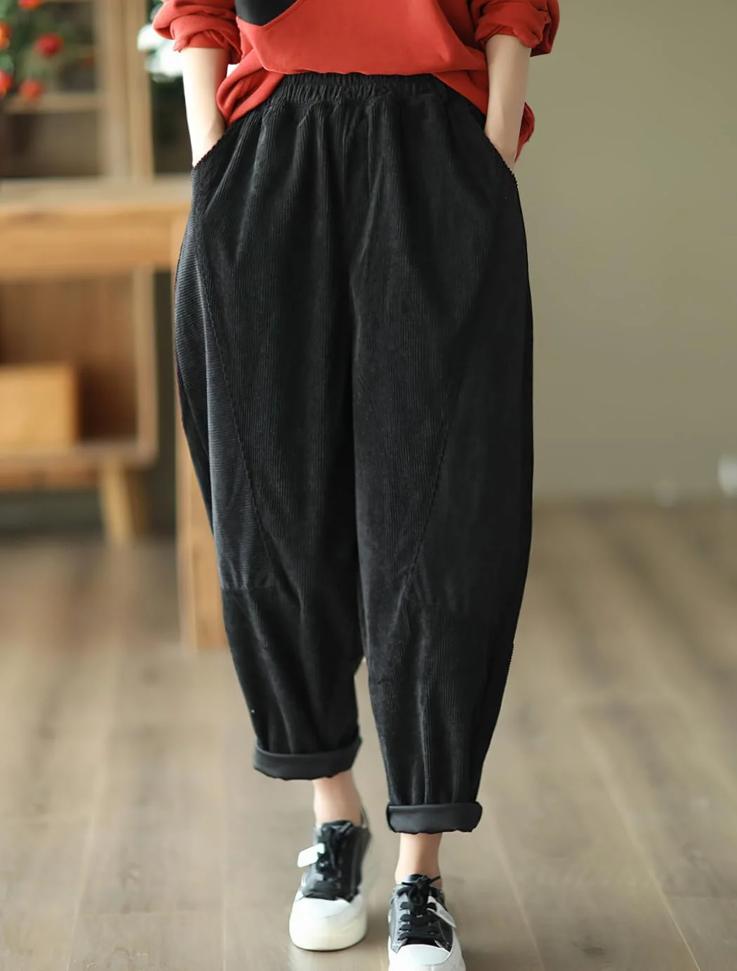 شلوار زنانه پاییزه و زمستانه چویا تو، گشاد، کبریتی، کمر کشی الاستیک، راسته با جیب، مشکی، L شلوار زنانه پاییزه و زمستانه چویا تو، گشاد، کبریتی، کمر کشی الاستیک، راسته با جیب، مشکی، L