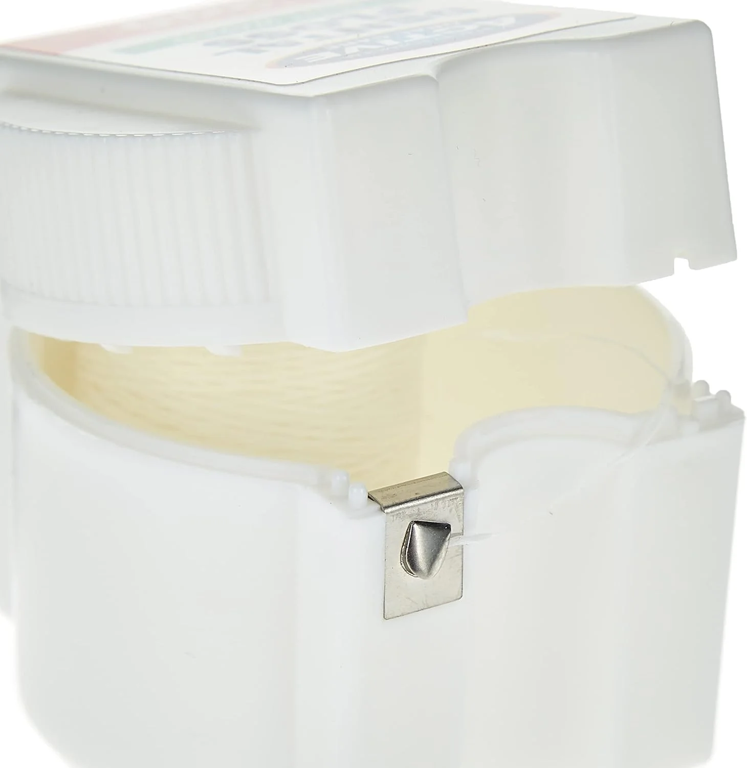 نخ دندان موم دار نعنایی اکتیو بیوتی فرمولاس 200 متری