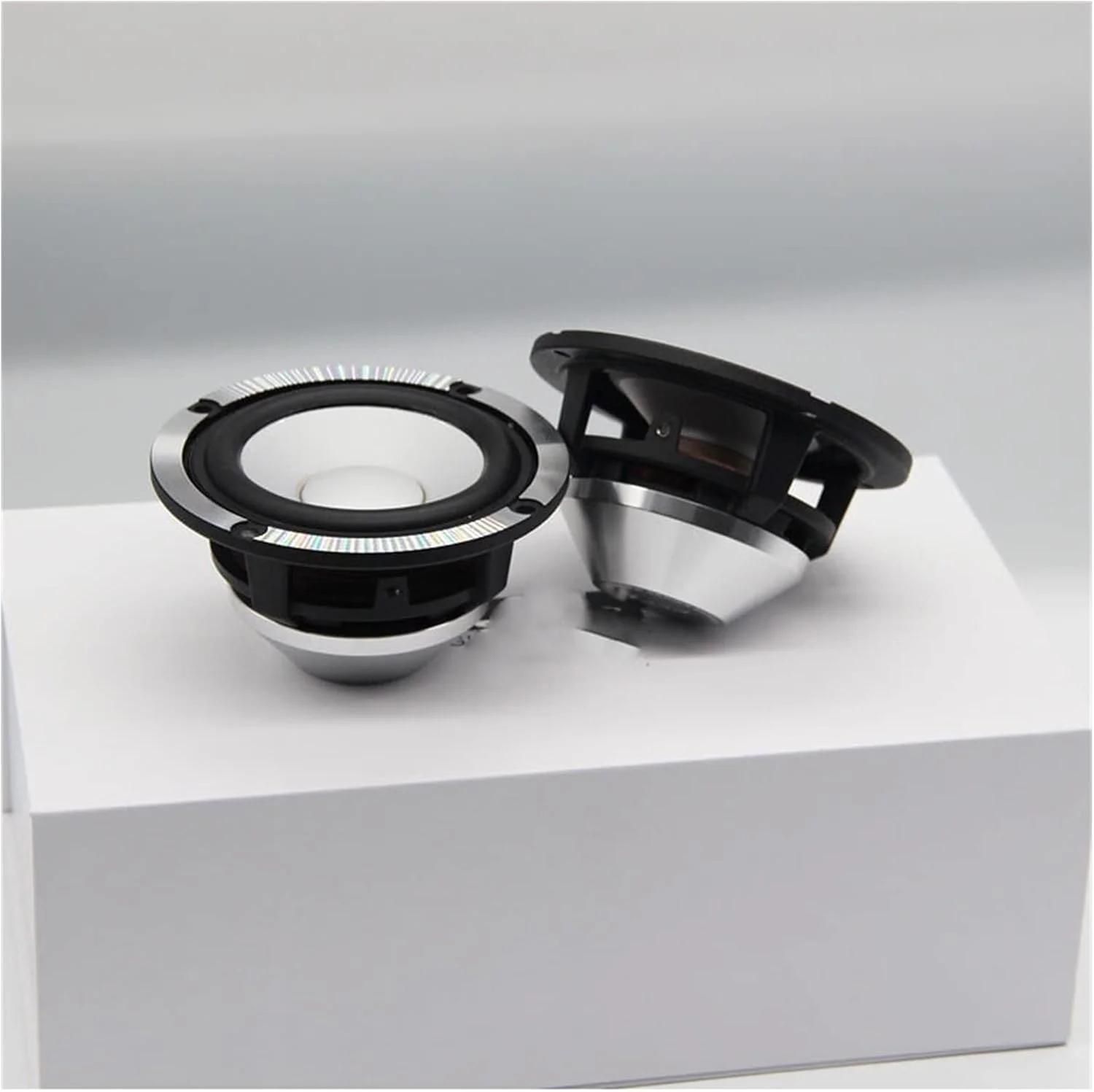 اسپیکر بی سیم فضای باز TOCVWC، قاب آلومینیومی مخروطی 3.5 اینچی، توان خروجی 150 وات، 92 دسی بل، اسپیکر میان رده خودرو، قابل حمل و دارای عمر باتری طولانی