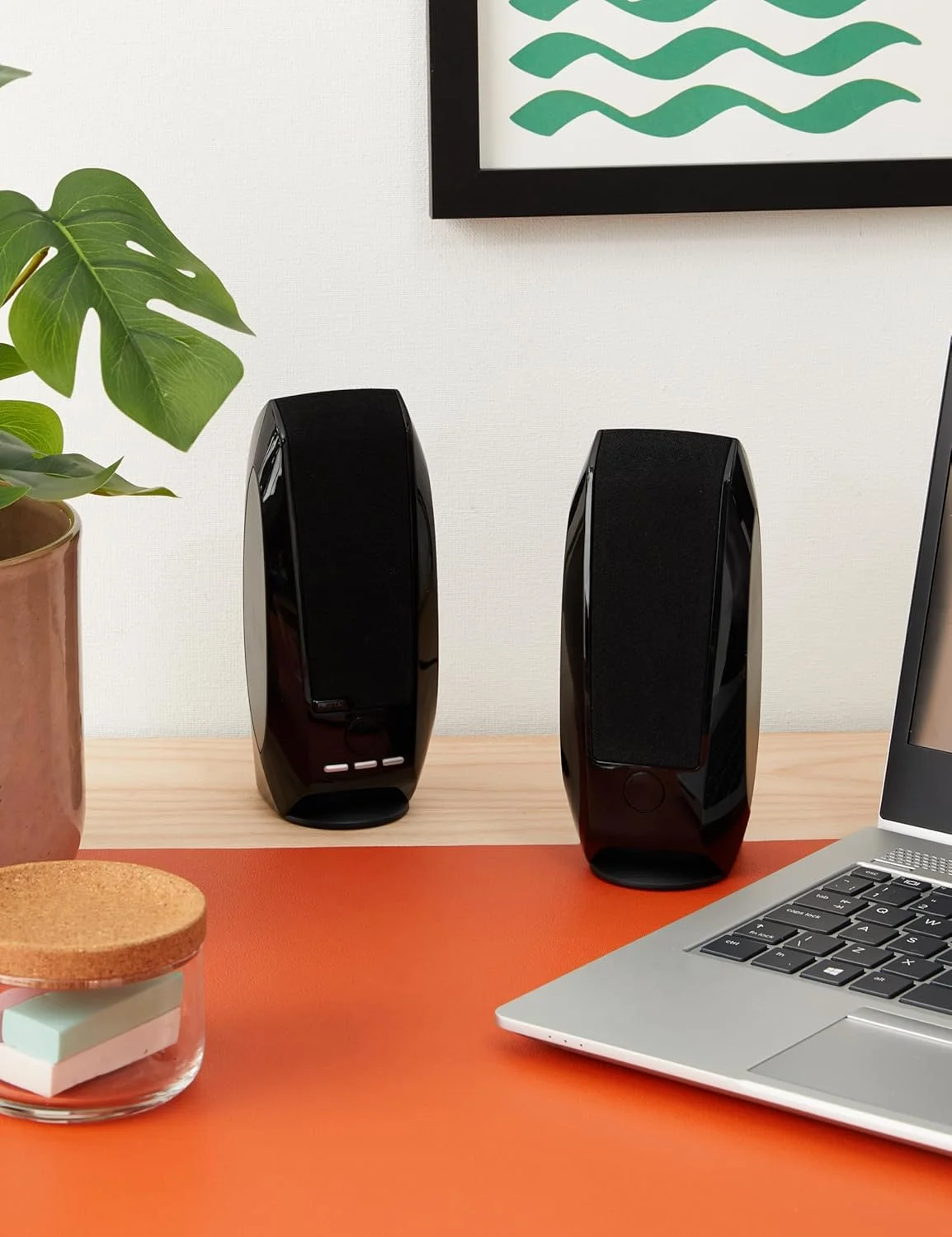 سیستم بلندگوی Logitech S150 (980-000029) سیستم بلندگوی Logitech S150 (980-000029)