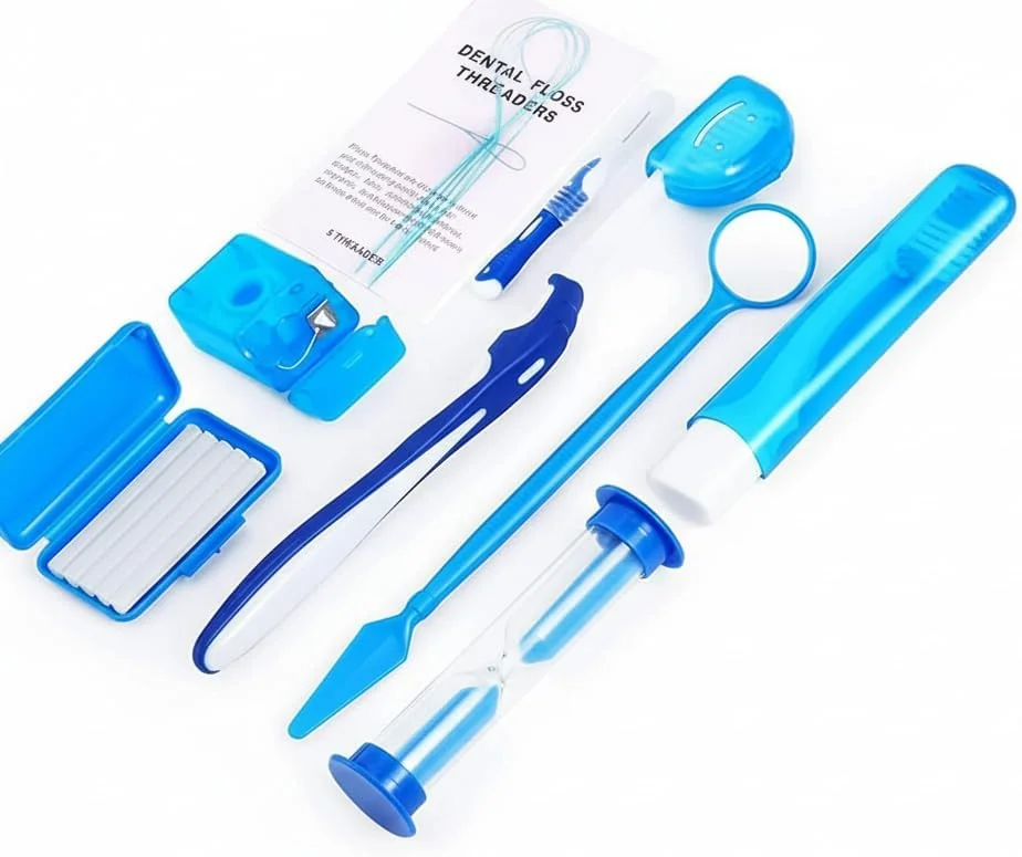 ست مراقبت ارتودنسی MAKINGTEC، بسته 8 عددی، کیت قابل حمل تمیز کننده ارتودنسی، آینه دهانی، برس بین دندانی، نخ دندان، موم دندان، ست مسافرتی مراقبت دهان (آبی)