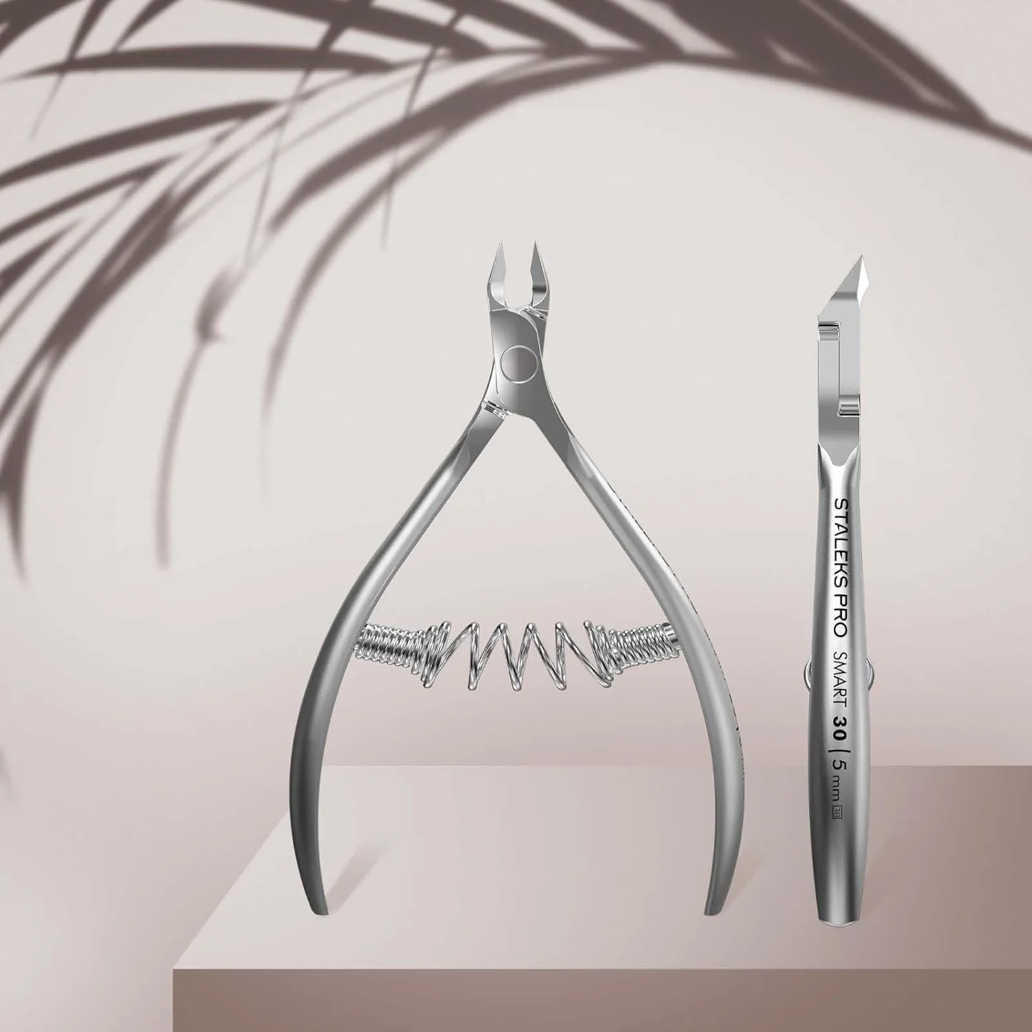گوشت گیر استالکس OETUIOW، فولاد ضد زنگ، نوک تیز حرفه ای دست ساز. مدل Smart'30، تیغه 5 میلی متری با محافظ تیغه. ساخت اروپا NS-30-5 گوشت گیر استالکس OETUIOW، فولاد ضد زنگ، نوک تیز حرفه ای دست ساز. مدل Smart'30، تیغه 5 میلی متری با محافظ تیغه. ساخت اروپا NS-30-5