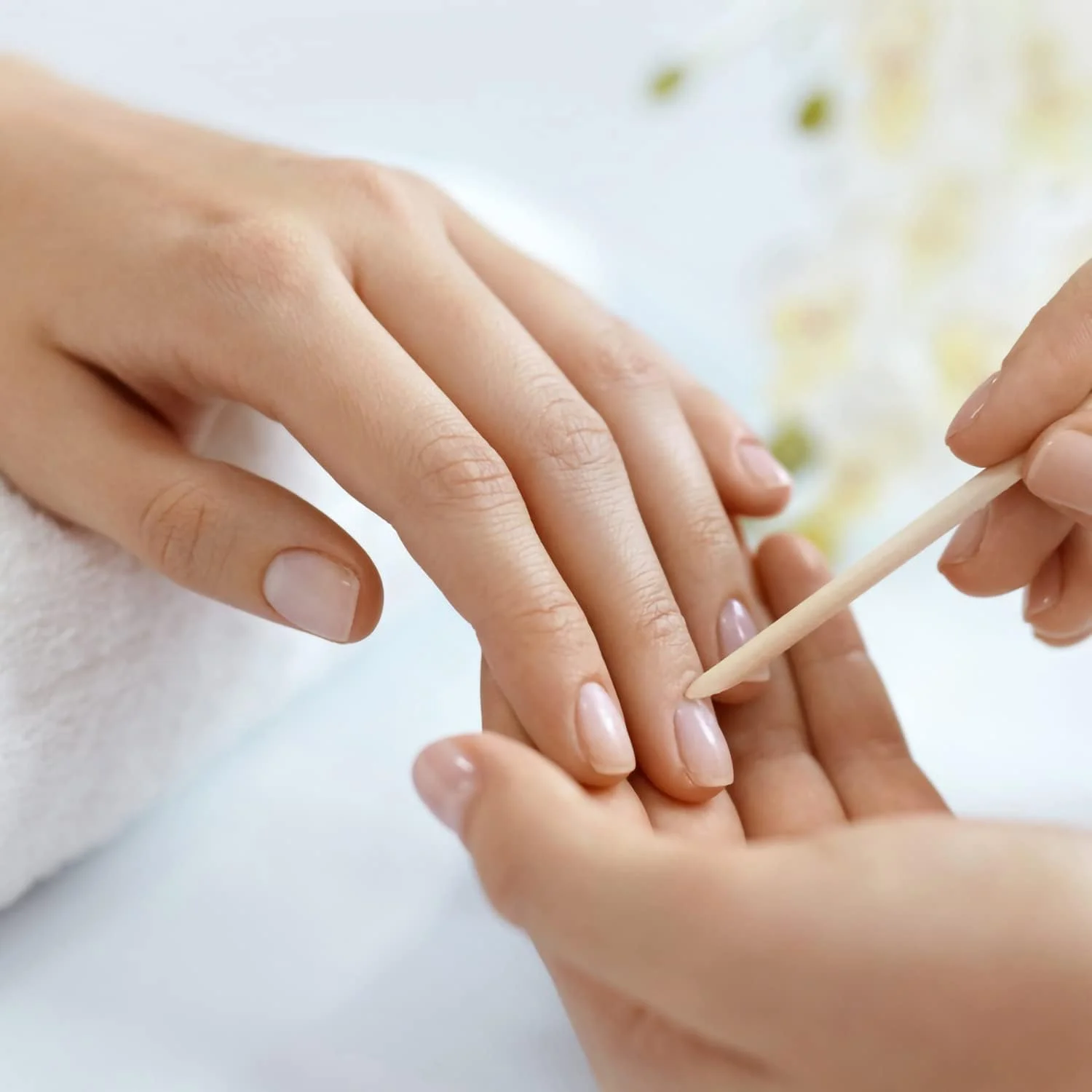 محلول از بین برنده کوتیکول ناخن پایلوت مدل Silky Cool Nails - برای درمان بی نقص پدیکور و مانیکور، کوتیکول های ناخن را نرم می کند و باعث می شود کوتیکول ها به راحتی از بین بروند (صورتی، 500 میلی لیتر) محلول از بین برنده کوتیکول ناخن پایلوت مدل Silky Cool Nails - برای درمان بی نقص پدیکور و مانیکور، کوتیکول های ناخن را نرم می کند و باعث می شود کوتیکول ها به راحتی از بین بروند (صورتی، 500 میلی لیتر)