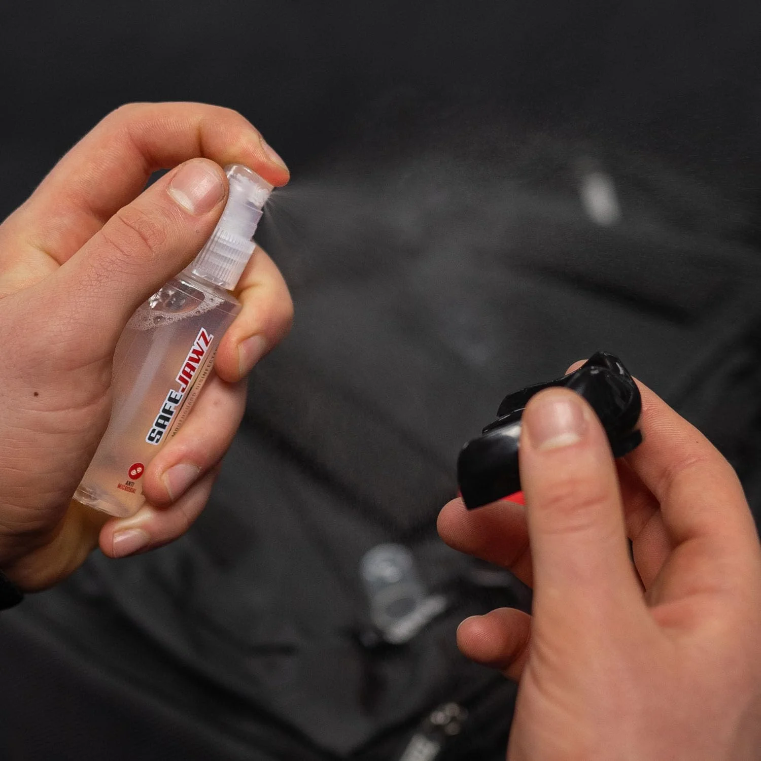 اسپری ضد میکروبی و ضد عفونی کننده SAFEJAWZ برای محافظ لثه، محافظ دهان و محافظ دندان ورزشی - بطری 50 میلی لیتری