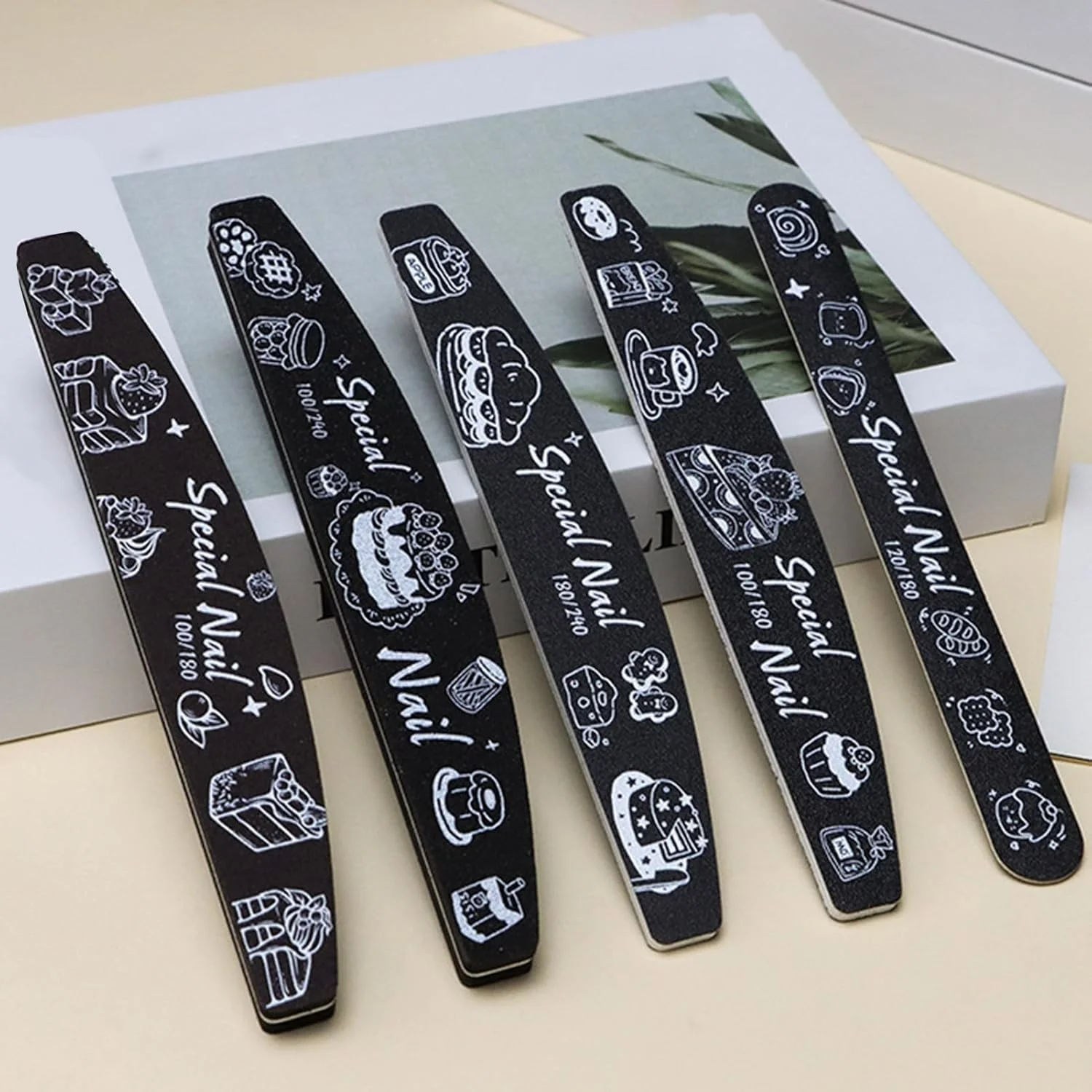 بافر ناخن - سوهان پدیکور ناخن کارتونی، بافر براق کننده | ابزار مانیکور قابل استفاده مجدد برای شکل دادن به ناخن پا، مناسب برای زنان، دختران، هنرمندان، استفاده روزانه در اسپا، سالن، مسافرت، منزل، تعطیلات و تولد