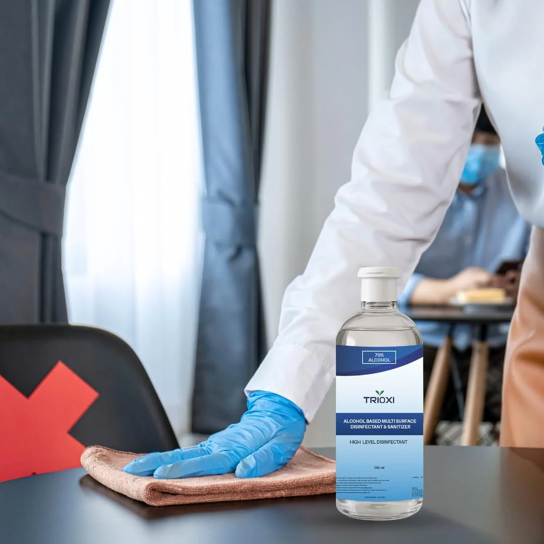 ضدعفونی کننده چند سطحی تریوکسی بر پایه اتانول 70%، حجم 500 میلی لیتر – محافظت قوی در برابر میکروب ها برای تمام سطوح