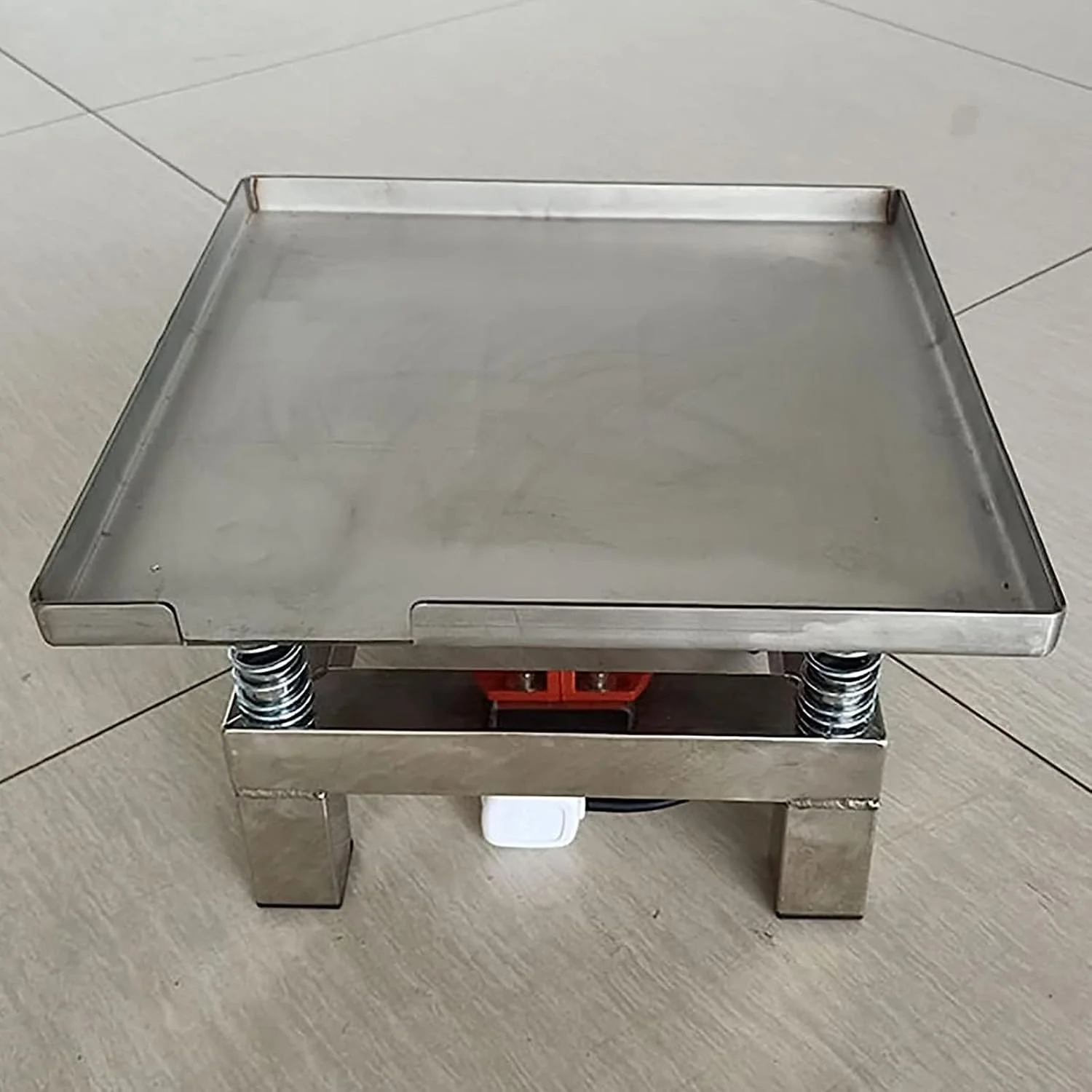 میز ویبره بتن کوچک، ویبراتور صفحه تخت بتنی برقی، تست لرزش، میز تست لرزش بتن استیل ضد زنگ برای حذف حباب ها، تکان دادن رسوب (220 ولت)