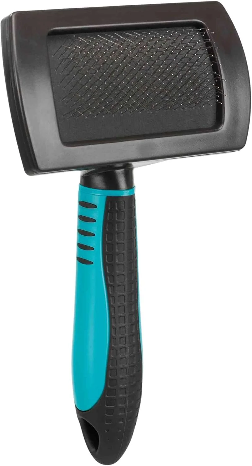 برس پلاستیکی نرم Trixie برای نظافت سگ و گربه، سایز متوسط