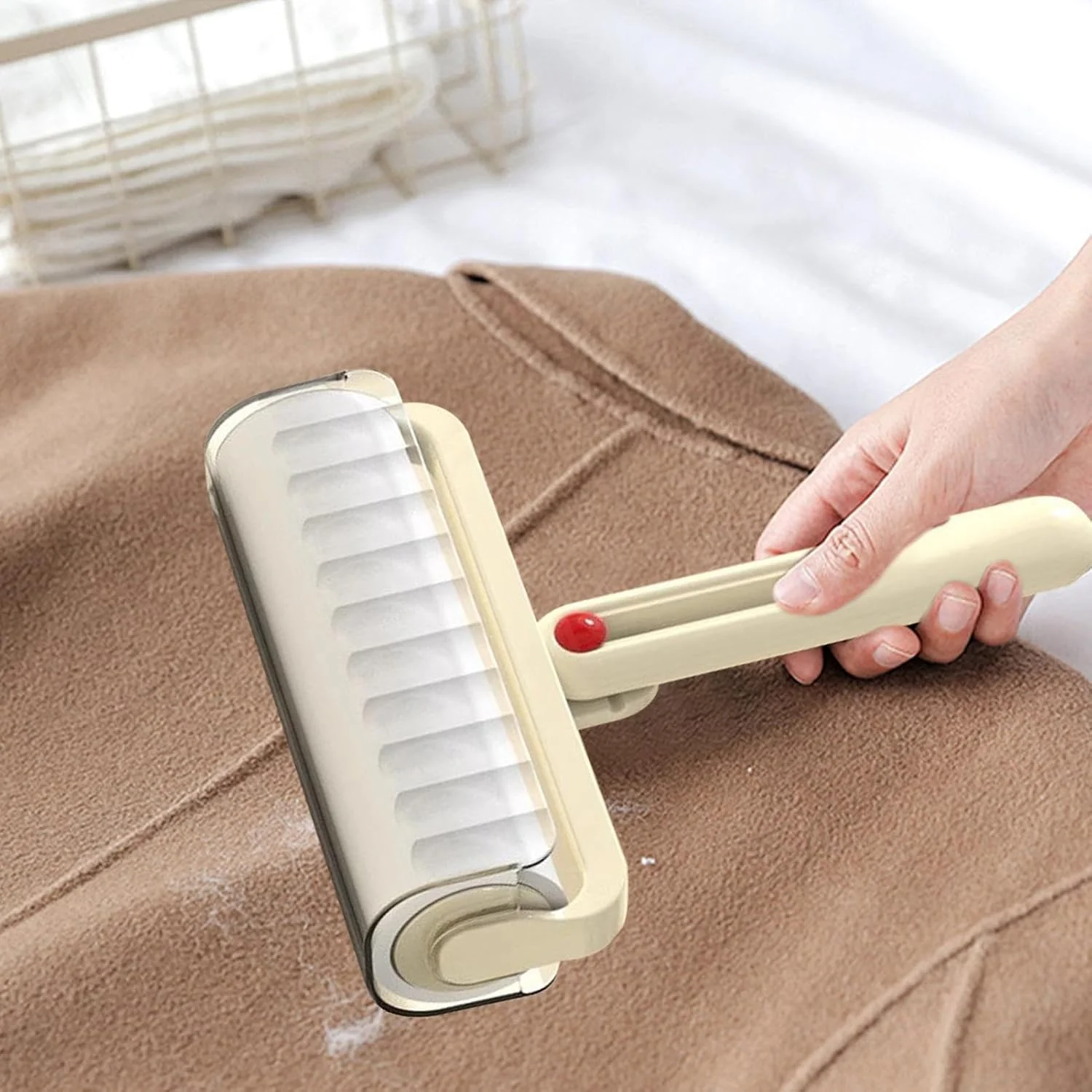 غلتک پرزگیر موی حیوانات خانگی، غلتک چسبی موی سگ برای مبل | لوازم نظافت قابل حمل برای کمد لباس پارچه ای، کلاه، کفش، داخل خودرو، منزل، دفتر، مسافرت، لباسشویی، روکش مبلمان غلتک پرزگیر موی حیوانات خانگی، غلتک چسبی موی سگ برای مبل | لوازم نظافت قابل حمل برای کمد لباس پارچه ای، کلاه، کفش، داخل خودرو، منزل، دفتر، مسافرت، لباسشویی، روکش مبلمان