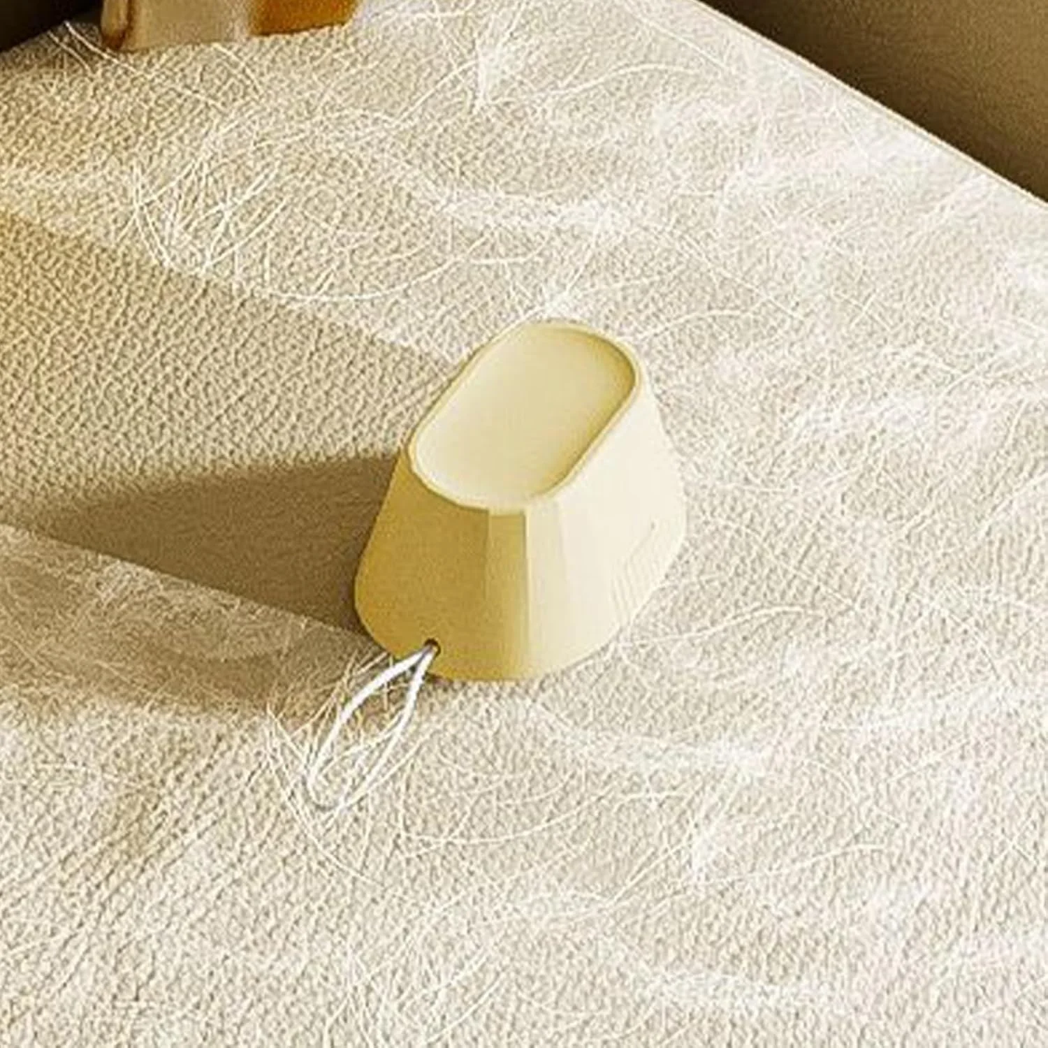 غلتک پرزگیر چسبنده چندبار مصرف، غلتک پرزگیر لباس چندبار مصرف - گردگیر چند منظوره، ابزار تمیز کننده خانگی برای مبل، صندلی ماشین، فرش، تخت، مبل، مبلمان، ملحفه غلتک پرزگیر چسبنده چندبار مصرف، غلتک پرزگیر لباس چندبار مصرف - گردگیر چند منظوره، ابزار تمیز کننده خانگی برای مبل، صندلی ماشین، فرش، تخت، مبل، مبلمان، ملحفه