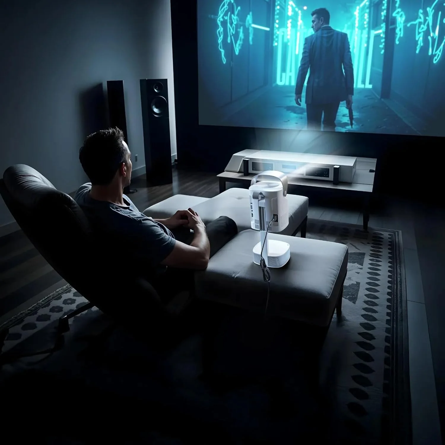 پروژکتور قابل حمل 4K گرین لاین پلوتو - سفید پروژکتور قابل حمل 4K گرین لاین پلوتو - سفید