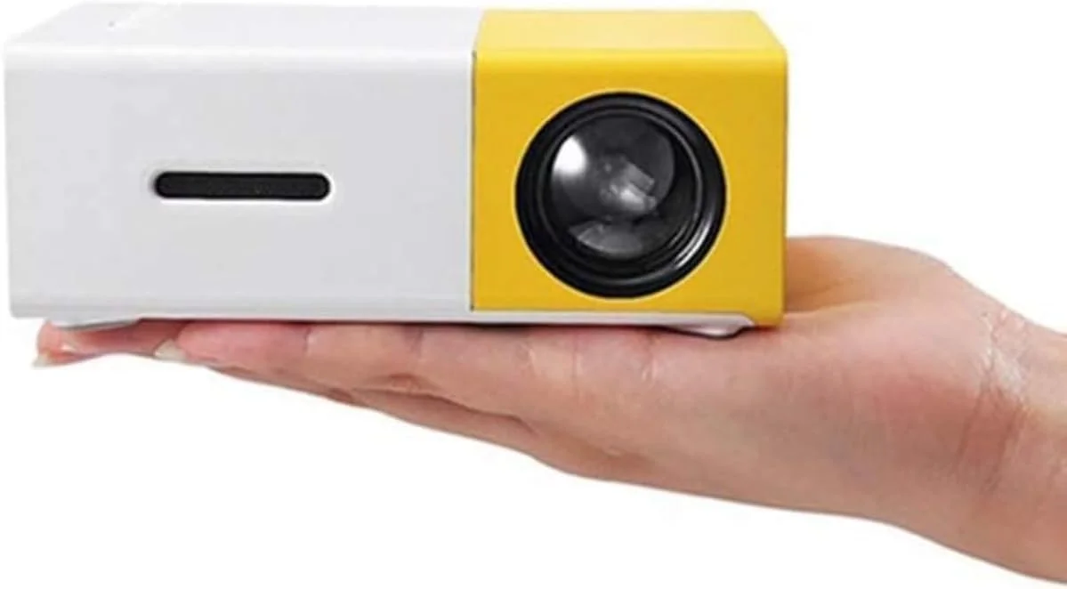 پروژکتور LED قابل حمل CuteNess با پرده و پایه – پروژکتور ویدیویی LED با وضوح بالا و نوردهی طولانی مدت برای سفر، مهمانی ها، سینمای خانگی و سرگرمی در فضای باز پروژکتور LED قابل حمل CuteNess با پرده و پایه – پروژکتور ویدیویی LED با وضوح بالا و نوردهی طولانی مدت برای سفر، مهمانی ها، سینمای خانگی و سرگرمی در فضای باز