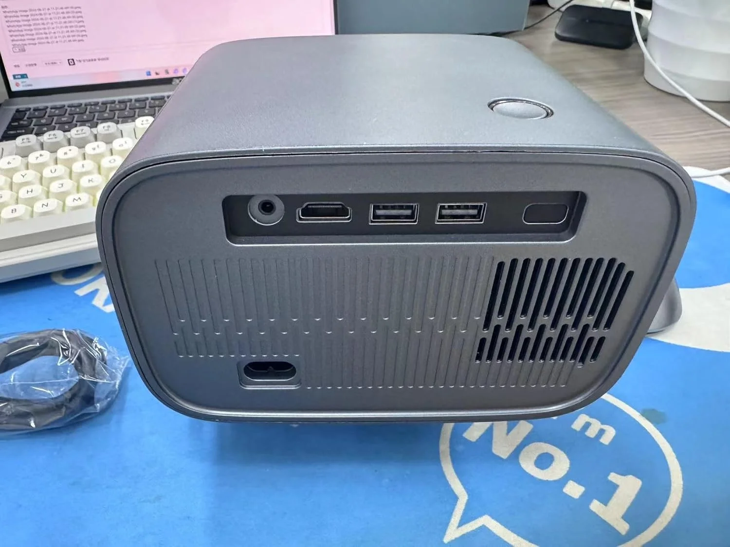 فروش معلق پروژکتور WTONISY، لطفا خریداری نکنید فروش معلق پروژکتور WTONISY، لطفا خریداری نکنید