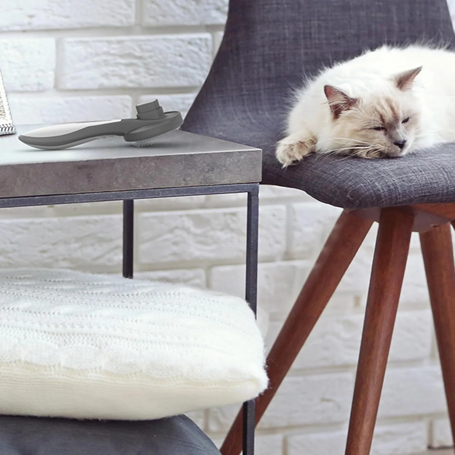 شانه گربه | برس نظافت خود تمیز شونده، برس حمام و نظافت موی بچه گربه | برای موهای کوتاه و بلند مناسب استفاده روزانه در خانه، مسافرت، سگ، بچه گربه، خرگوش، اسب، نژادهای کوچک، متوسط و بزرگ شانه گربه | برس نظافت خود تمیز شونده، برس حمام و نظافت موی بچه گربه | برای موهای کوتاه و بلند مناسب استفاده روزانه در خانه، مسافرت، سگ، بچه گربه، خرگوش، اسب، نژادهای کوچک، متوسط و بزرگ