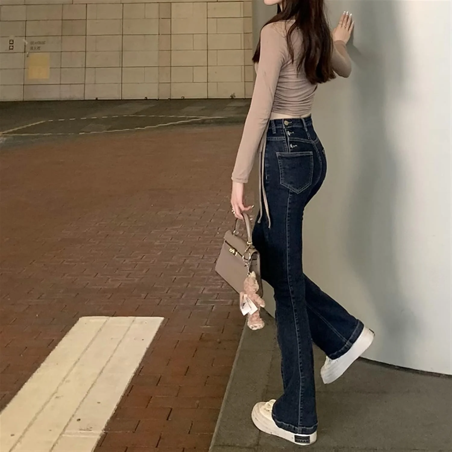 شلوار زنانه UGFVGYTG، شلوار جین راسته و جذب زنانه با کمر بلند، طرح وینتیج و کشی، مناسب استایل خیابانی، شلوار مام استایل، شلوار دمپا گشاد (Hortel,S) شلوار زنانه UGFVGYTG، شلوار جین راسته و جذب زنانه با کمر بلند، طرح وینتیج و کشی، مناسب استایل خیابانی، شلوار مام استایل، شلوار دمپا گشاد (Hortel,S)