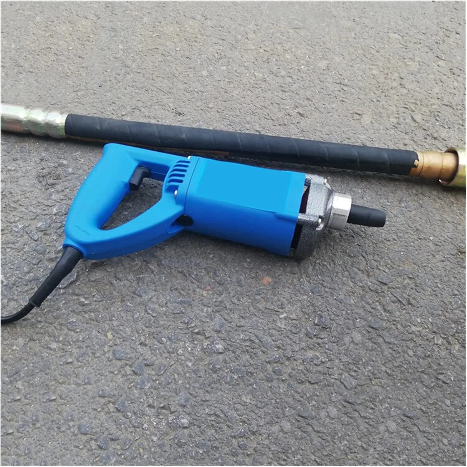 ویبراتور بتن دستی ERTUUYD، ویبراتور برقی بتن، از بین برنده حباب سیمان با میله مسی 1 متری، 1.2 متری، 1.5 متری، ابزار بتن (موتور 1180 وات + میله 1.5 متری)