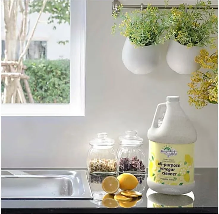 سرکه تمیز کننده چند منظوره زرد اورجینال برای محلول تمیز کردن کف خانه با سرکه مقطر | غنی شده با لیمو ارگانیک | لوازم تمیز کننده خانگی گیاهی، 1.89 لیتر (1 بسته)