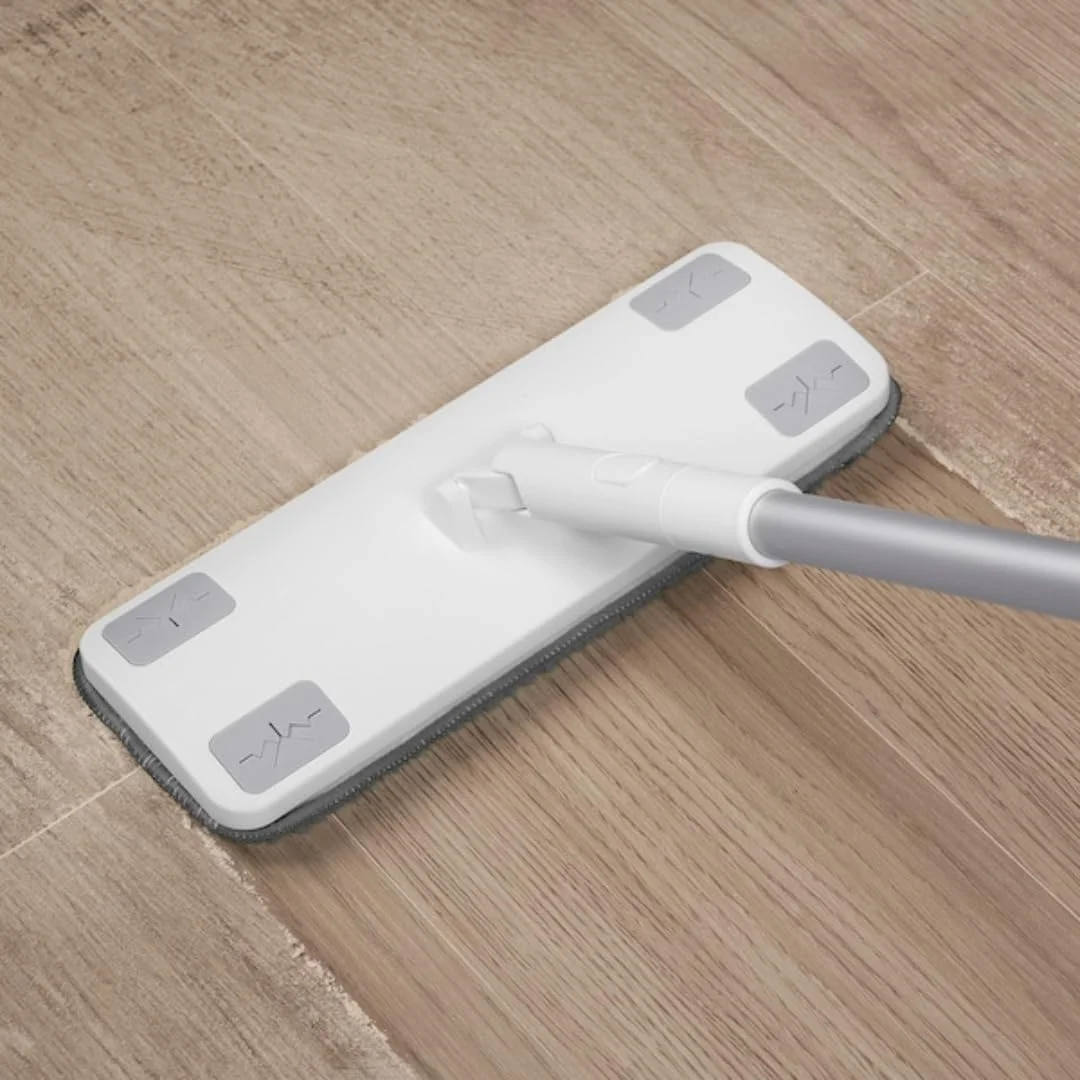 ست نظافت منزل - ترکیبی از ابزار نظافت منزل شامل جارو، تی، کیت گردگیری، ست آشپزخانه منزل، ست ترکیبی نظافت منزل، پاک کننده های چند منظوره منزل (آبی/زرد)