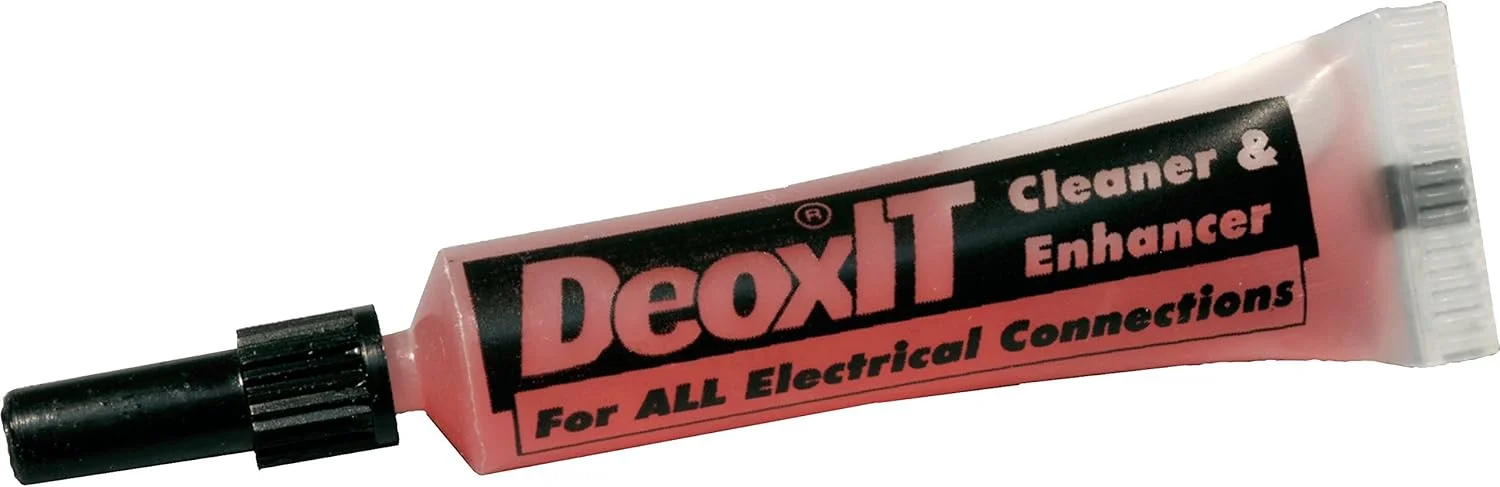 محلول DeoxIT D100L آزمایشگاه CAIG، تیوب فشاری محلول 100%، 2 میلی لیتر محلول DeoxIT D100L آزمایشگاه CAIG، تیوب فشاری محلول 100%، 2 میلی لیتر