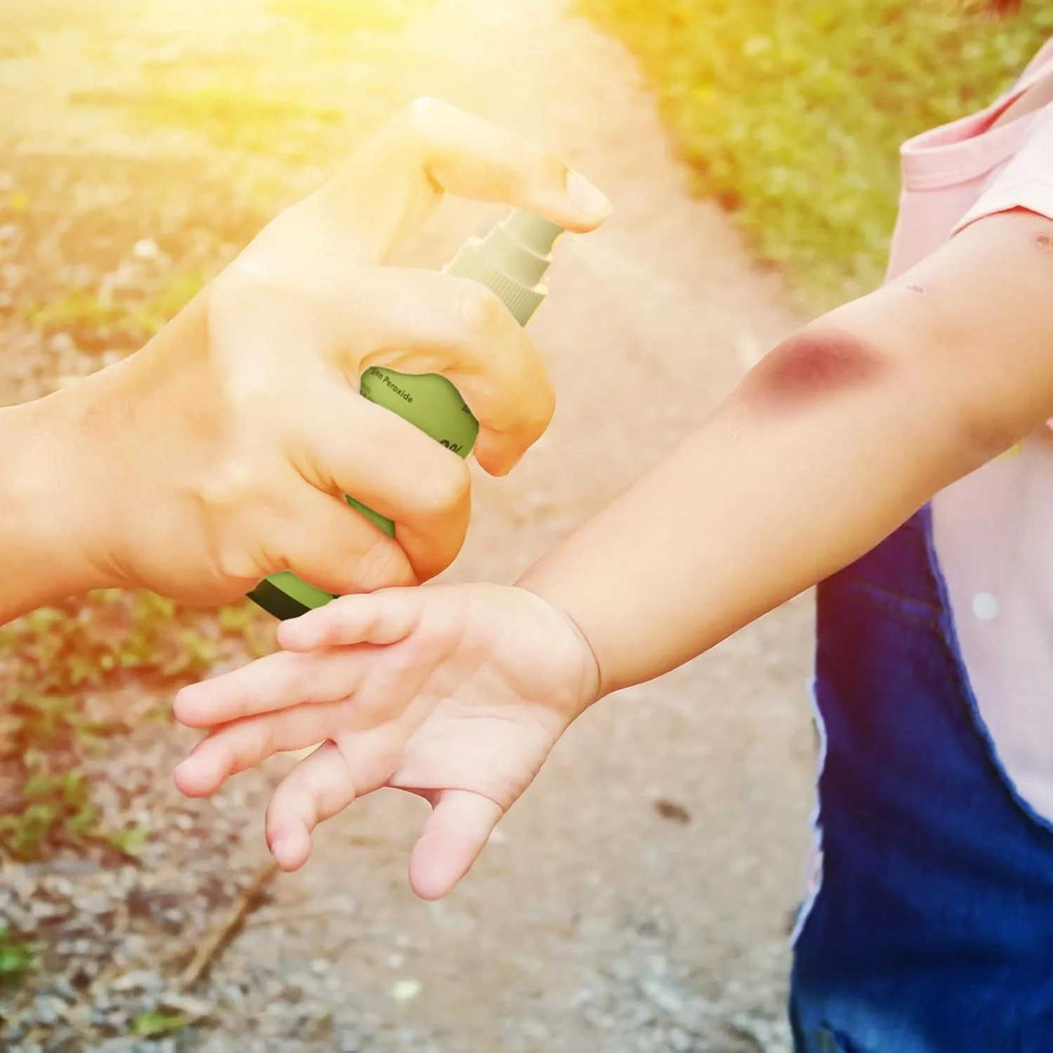 اسپری پراکسید هیدروژن Biopure، 177 میلی لیتر - بطری اسپری غیرآئروسل مناسب با 3% پراکسید هیدروژن | پراکسید هیدروژن 3% ضد عفونی کننده موضعی کمک های اولیه برای بریدگی ها و ساییدگی های جزئی (177 میلی لیتر) اسپری پراکسید هیدروژن Biopure، 177 میلی لیتر - بطری اسپری غیرآئروسل مناسب با 3% پراکسید هیدروژن | پراکسید هیدروژن 3% ضد عفونی کننده موضعی کمک های اولیه برای بریدگی ها و ساییدگی های جزئی (177 میلی لیتر)