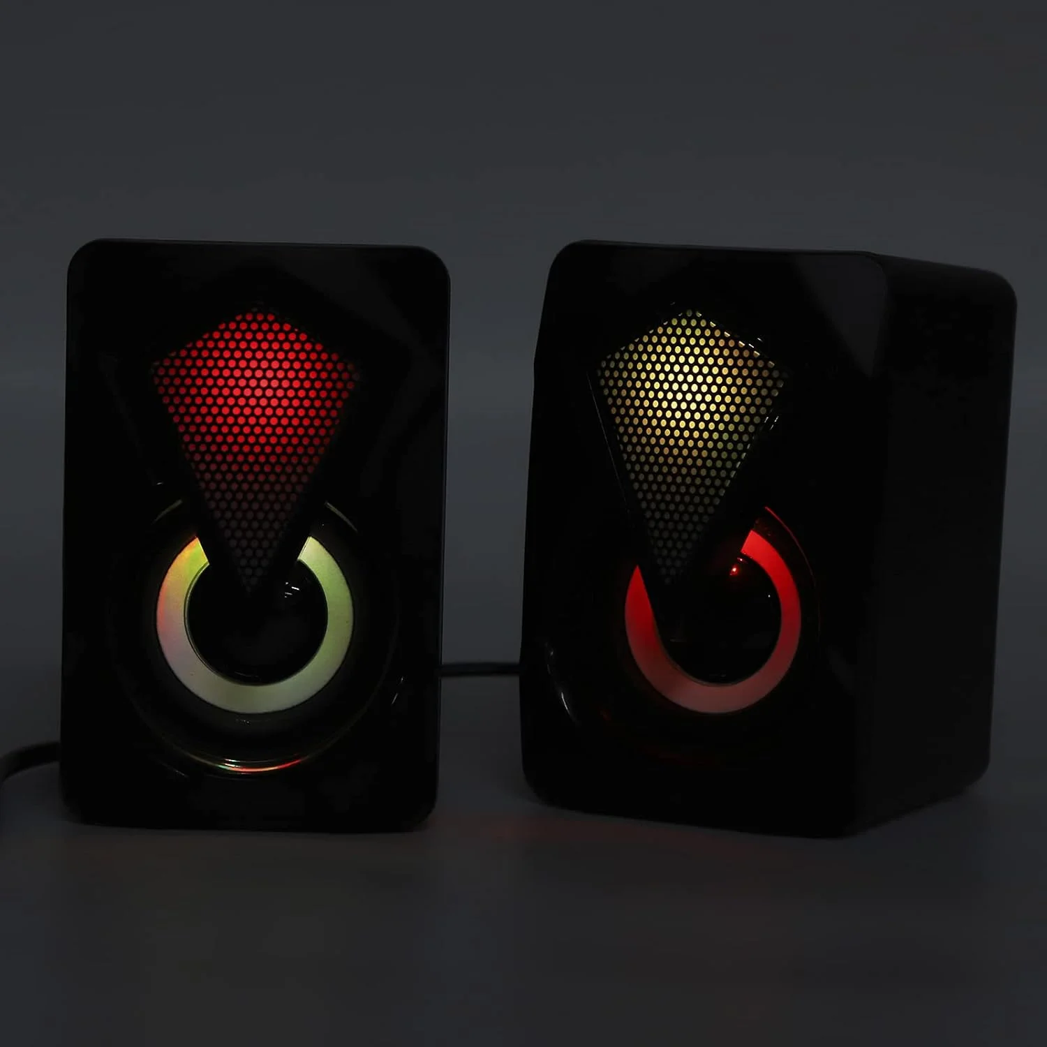 اسپیکر چند منظوره VELATEMOR X2، اسپیکر قابل حمل با تغذیه USB، صدای قابل حمل کم مصرف و کاربردی با نور RGB هفت رنگ برای کامپیوتر، لپ تاپ، تلفن همراه، MP3، MP4، DVD