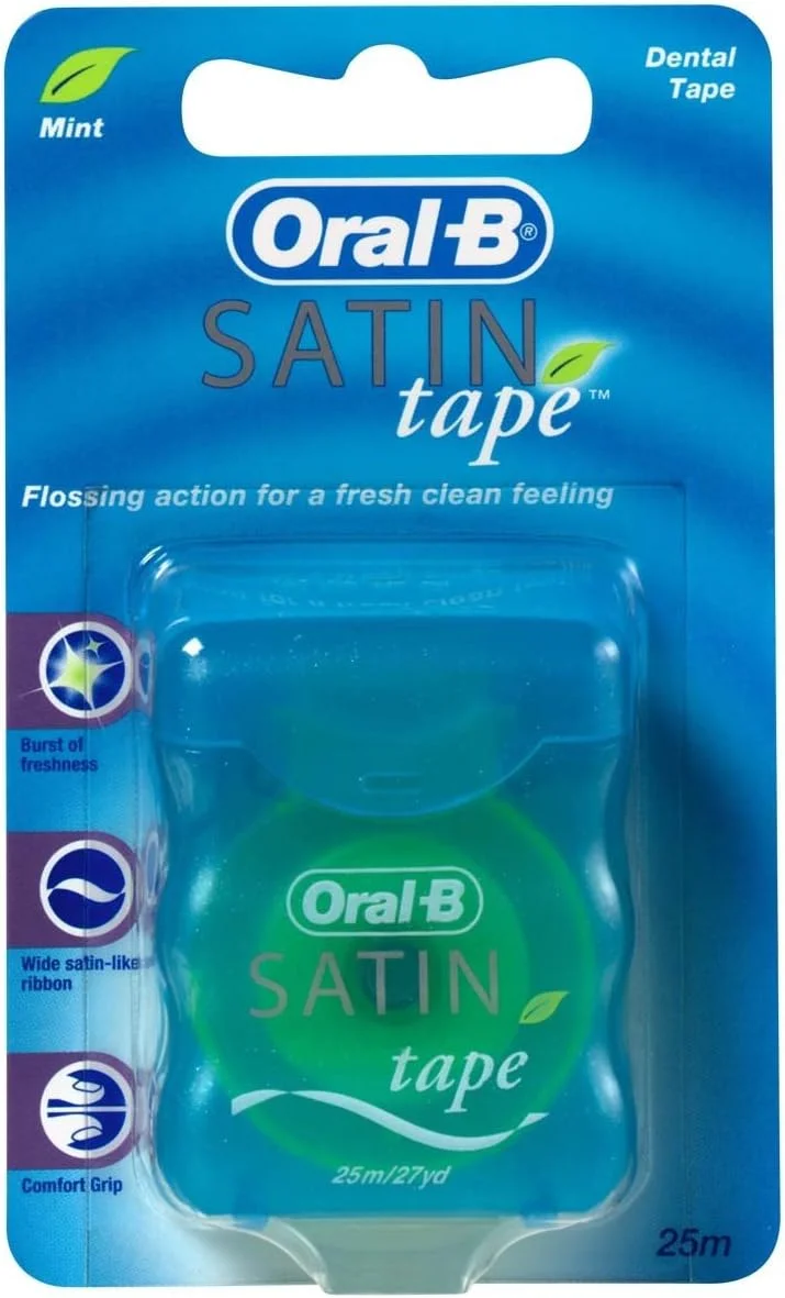 نوار دندان Oral-B Satin با طعم نعناع (بسته 3 عددی x 25 متری) نوار دندان Oral-B Satin با طعم نعناع (بسته 3 عددی x 25 متری)