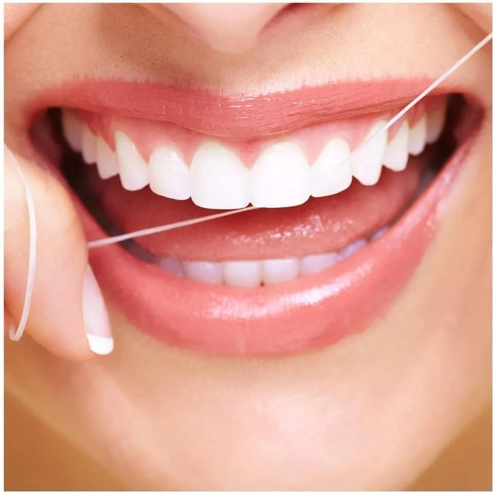 نخ دندان نعنایی ساتین Oral-B، 25 متری نخ دندان نعنایی ساتین Oral-B، 25 متری